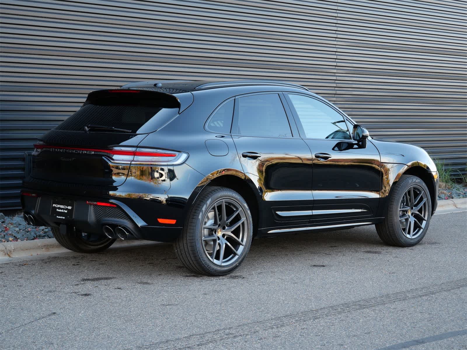 Thumbnail: 2026 Porsche Macan - 24