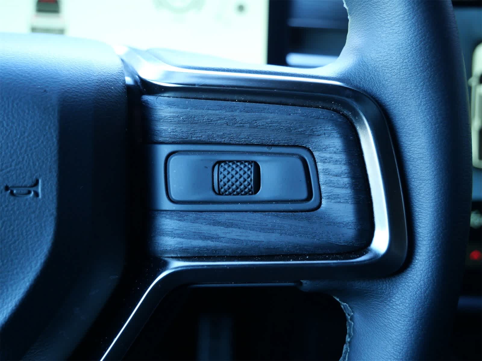 Thumbnail: 2022 Rivian R1T - 19