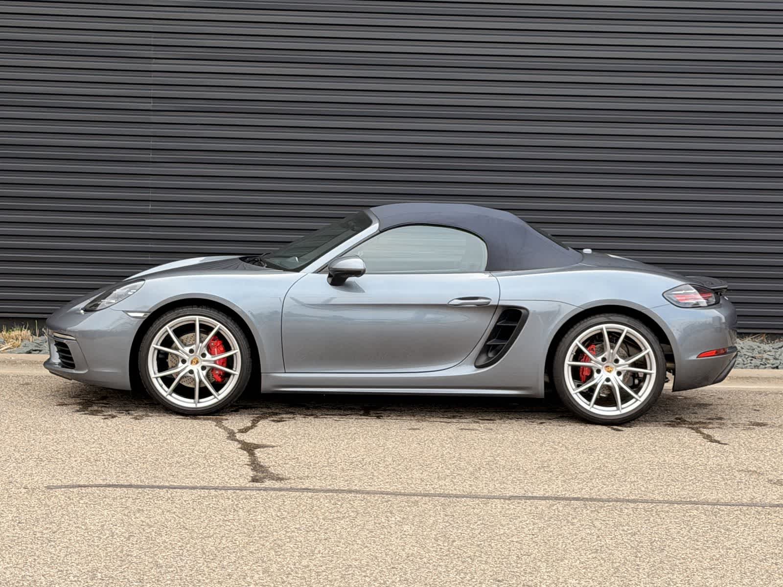 Thumbnail: 2025 Porsche 718 Boxster - 10