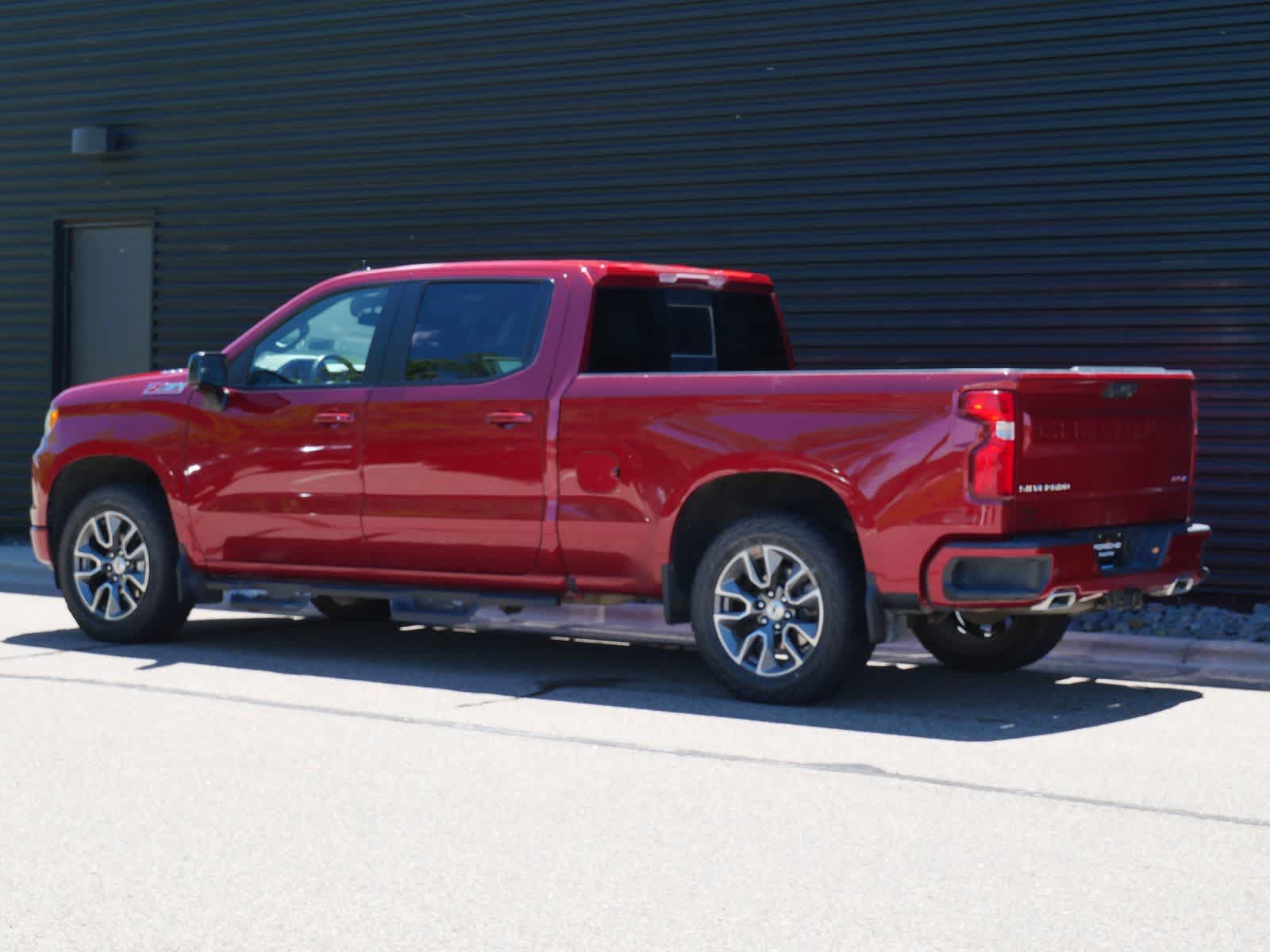 Thumbnail: 2025 Chevrolet Silverado 1500 - 2