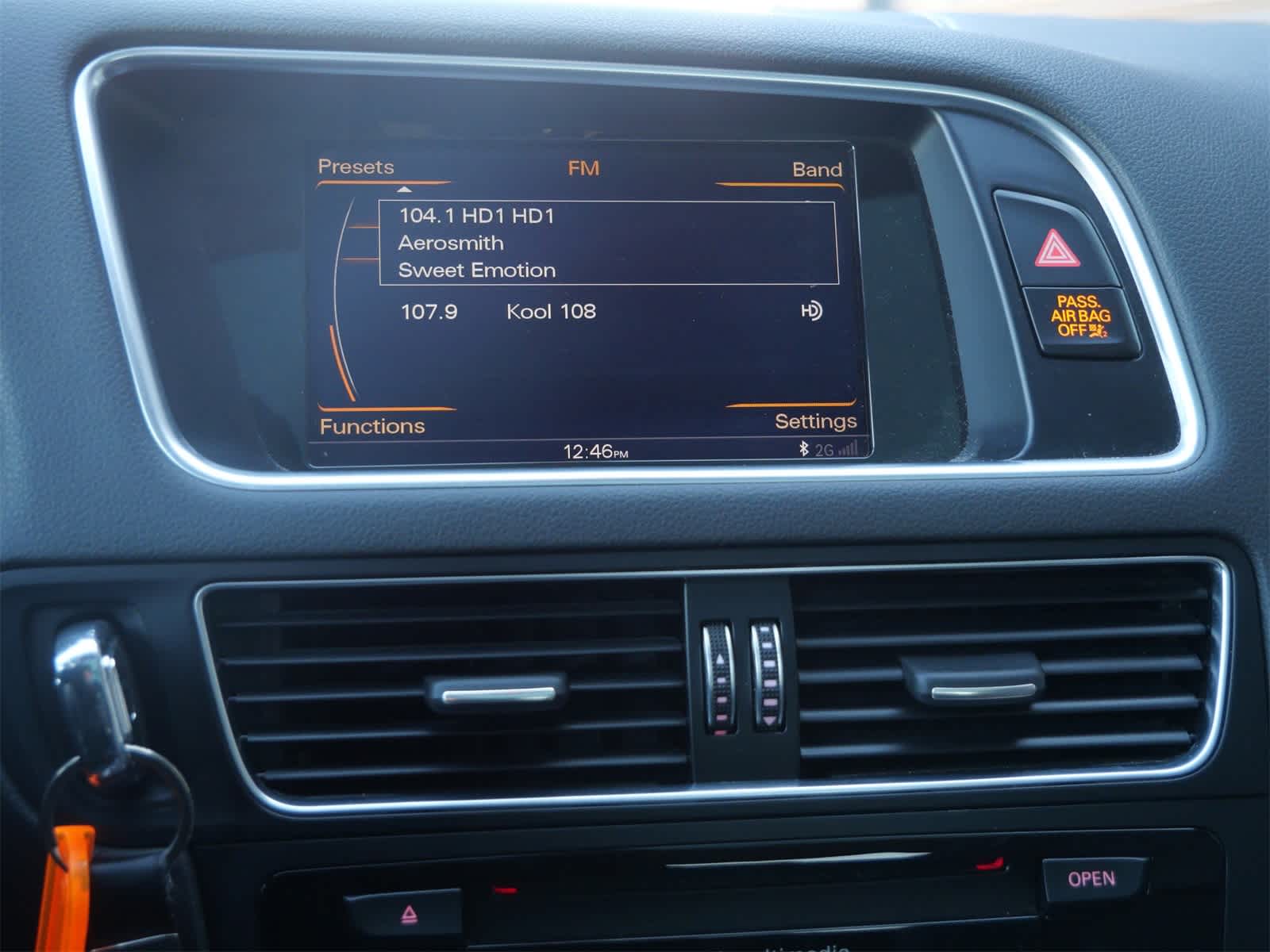 Thumbnail: 2015 Audi Q5 - 26