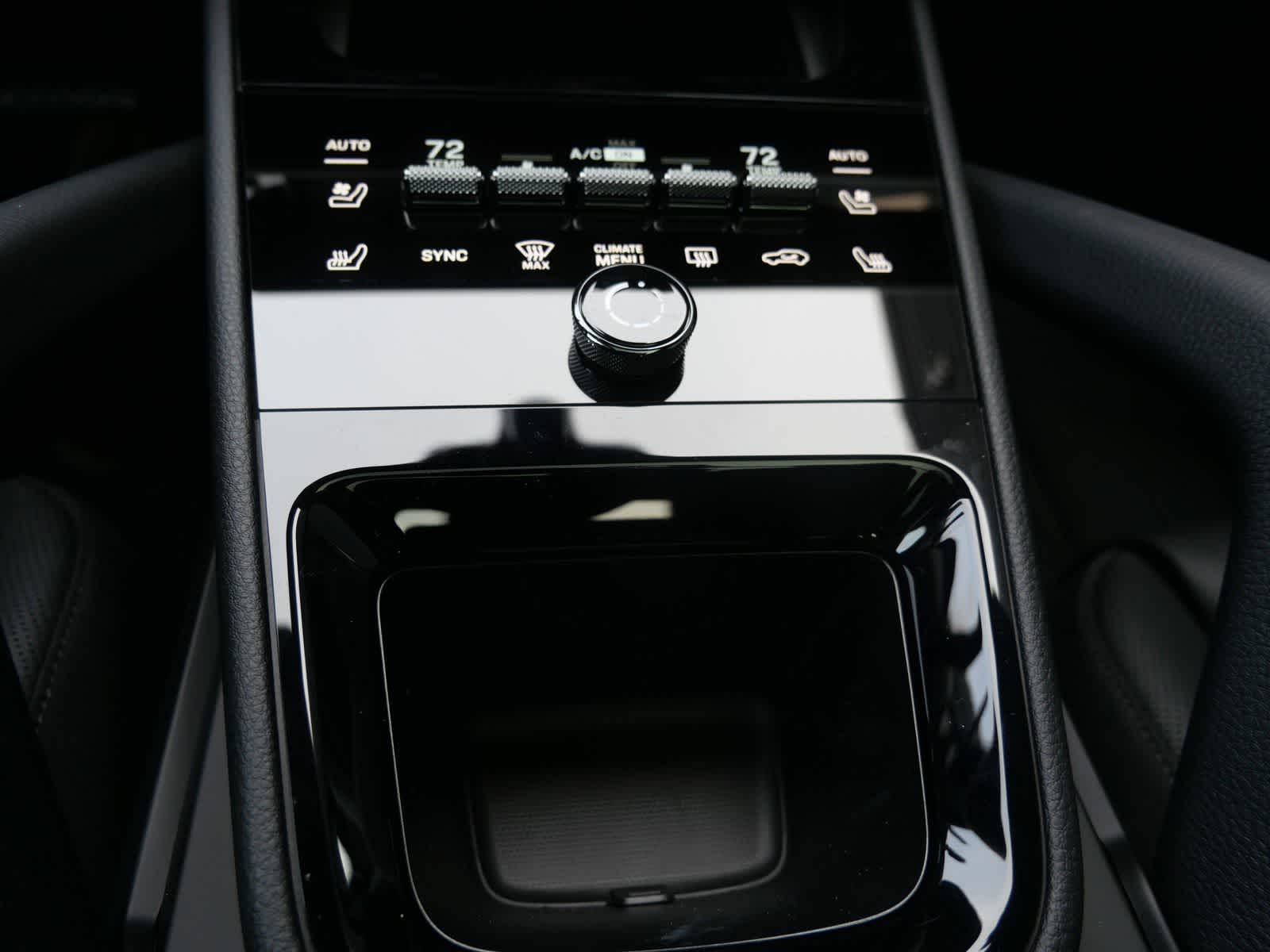 Thumbnail: 2026 Porsche Cayenne - 17