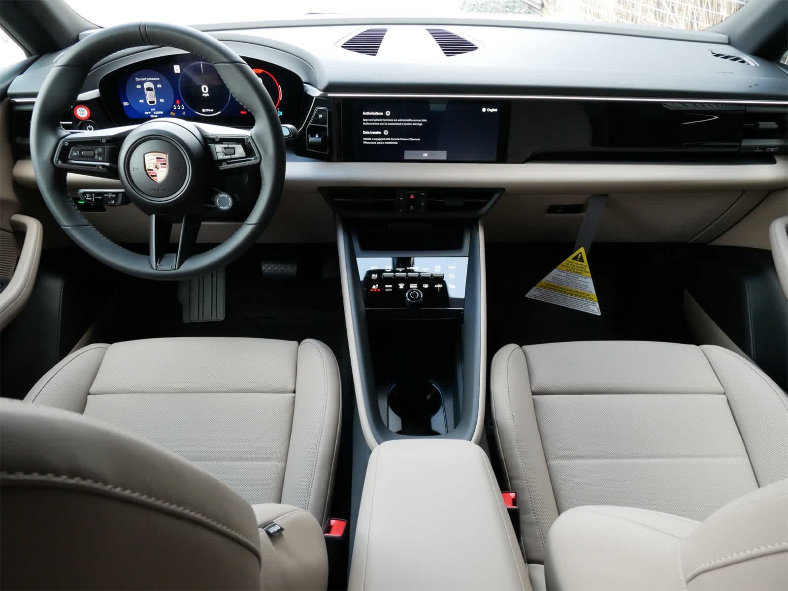 Thumbnail: 2025 Porsche Macan - 7