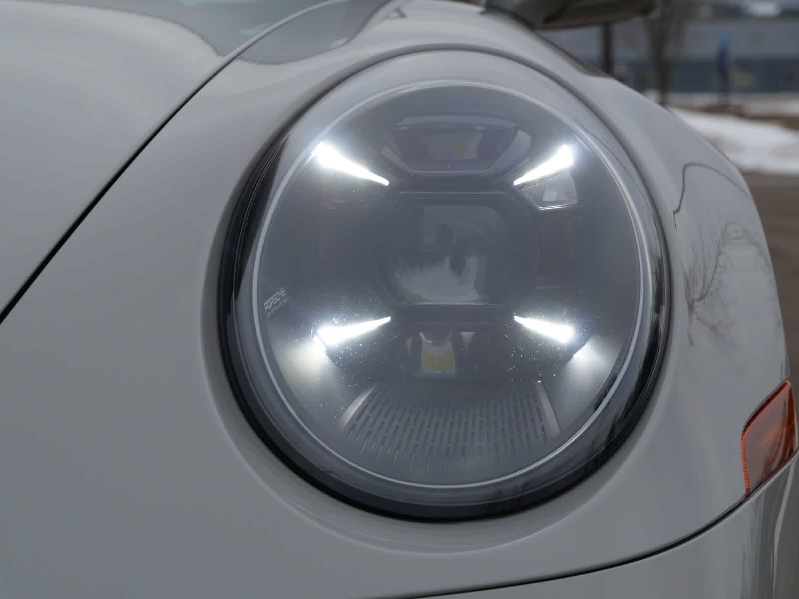 Thumbnail: 2024 Porsche 911 - 6