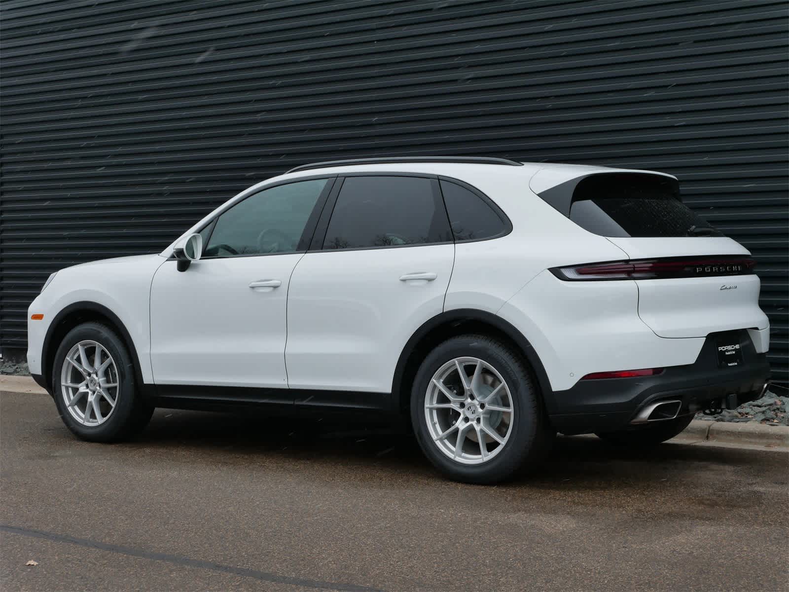 Thumbnail: 2026 Porsche Cayenne - 3