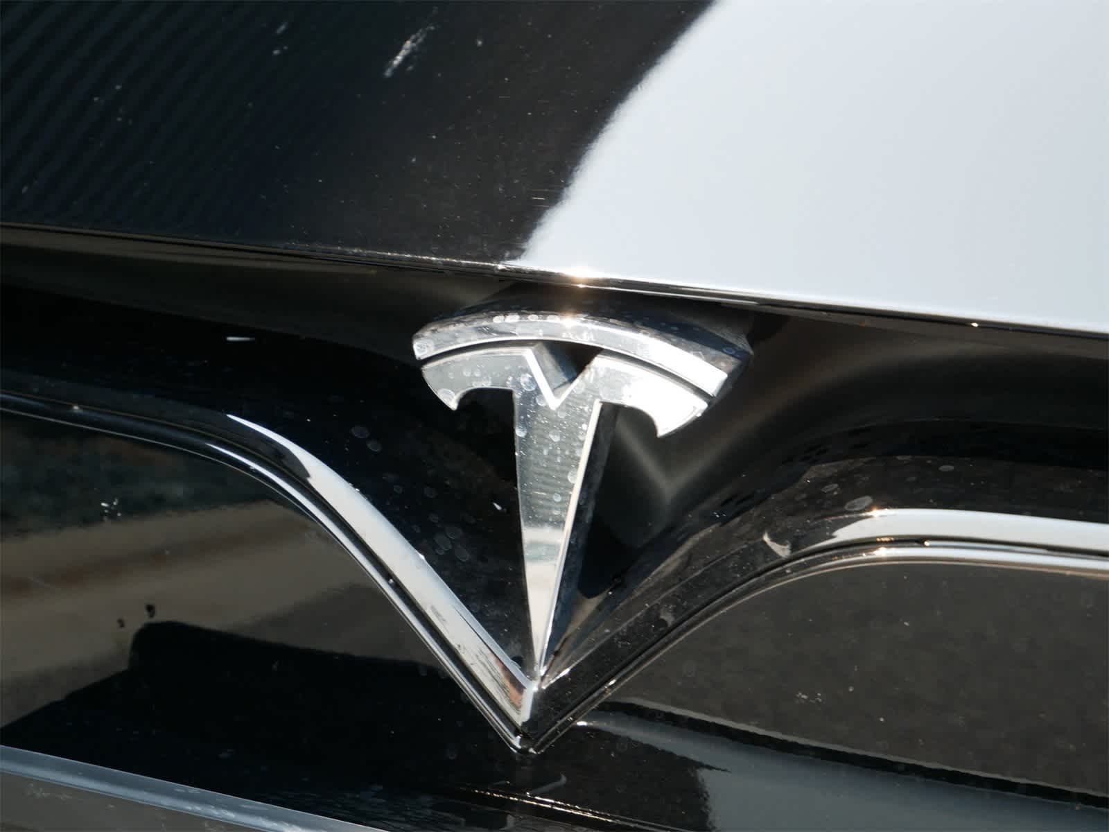 Thumbnail: 2022 Tesla Model S - 12