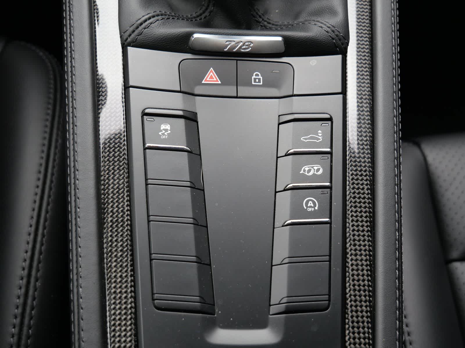 Thumbnail: 2024 Porsche 718 Cayman - 15