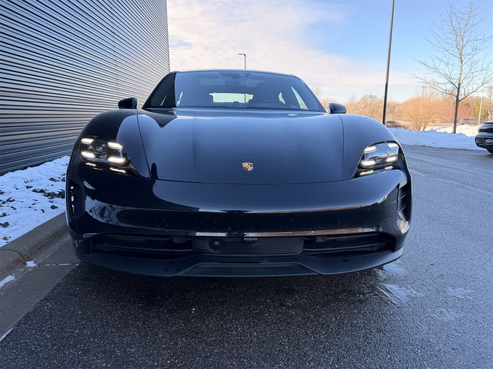 Thumbnail: 2021 Porsche Taycan - 11