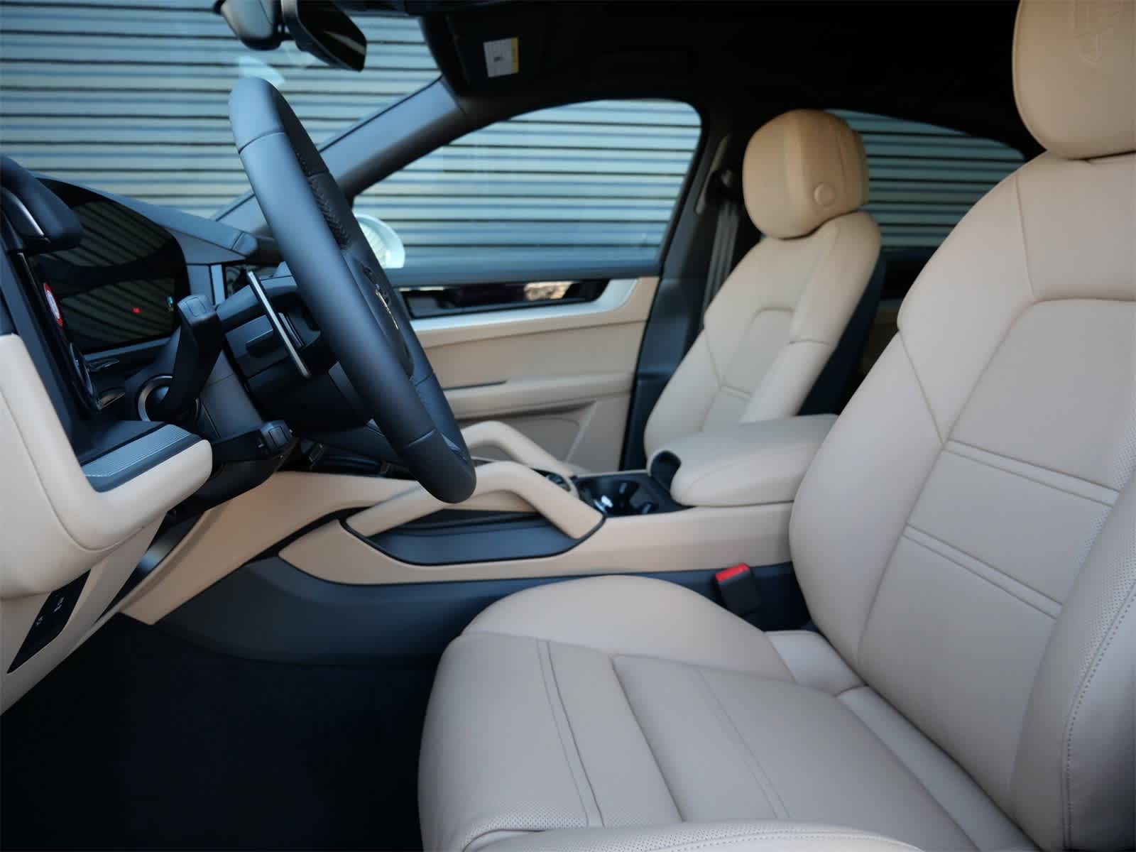 Thumbnail: 2026 Porsche Cayenne - 5