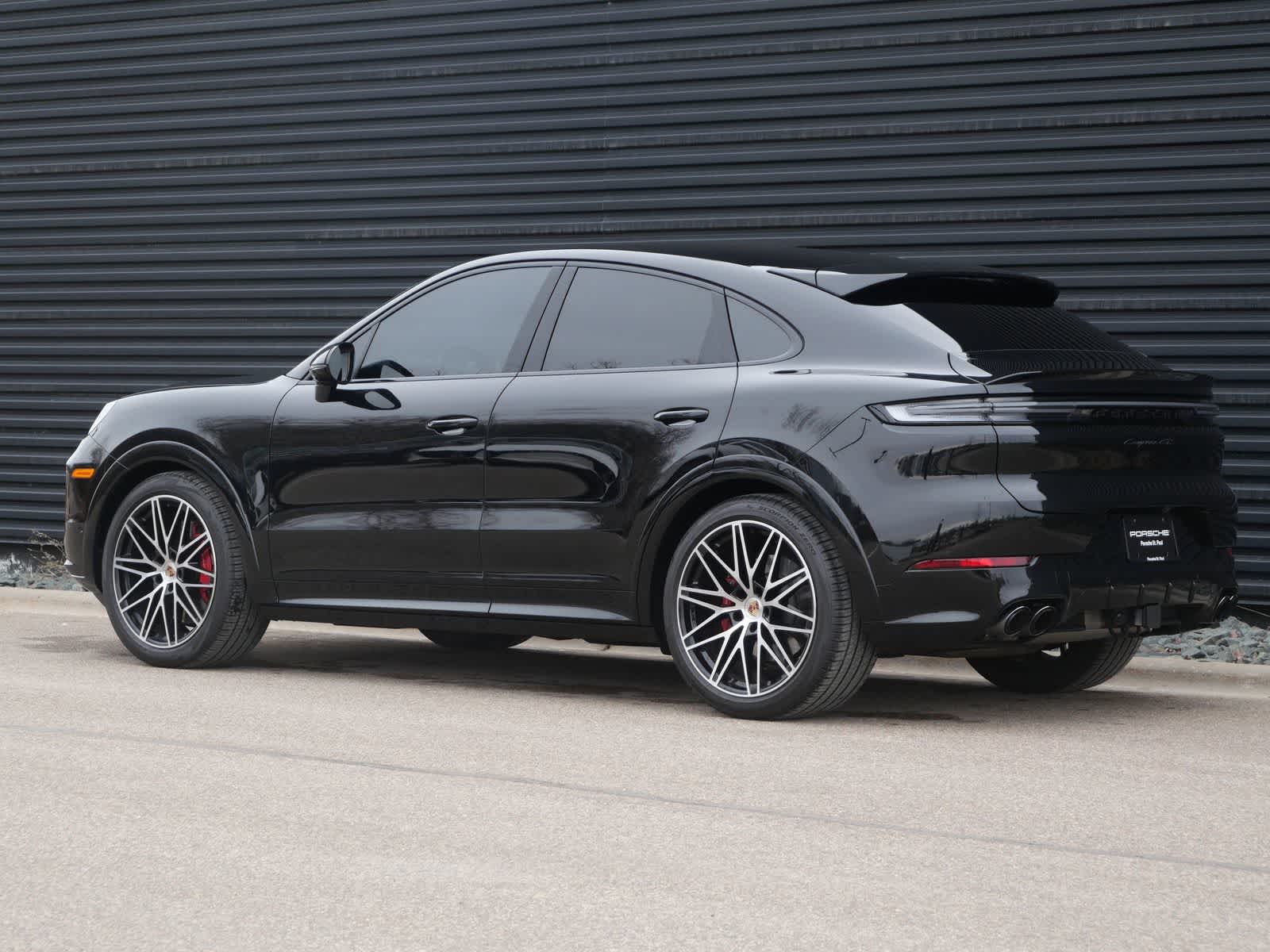 Thumbnail: 2026 Porsche Cayenne - 3