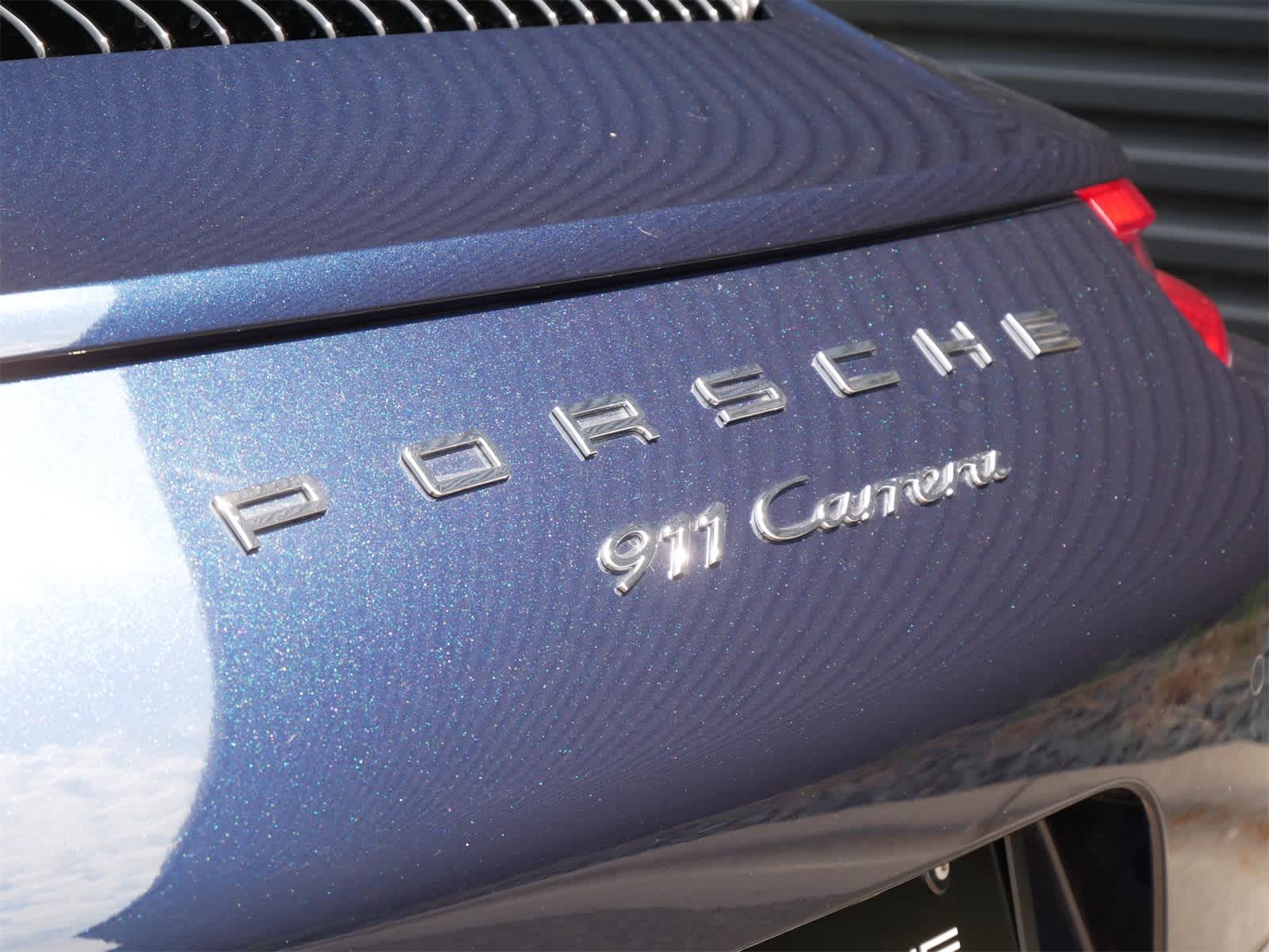 2018 Porsche 911 Carrera 22