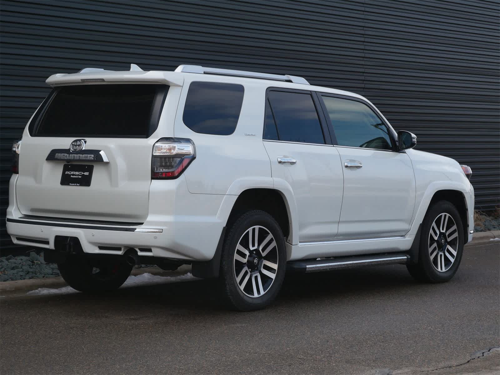 Thumbnail: 2022 Toyota 4Runner - 26