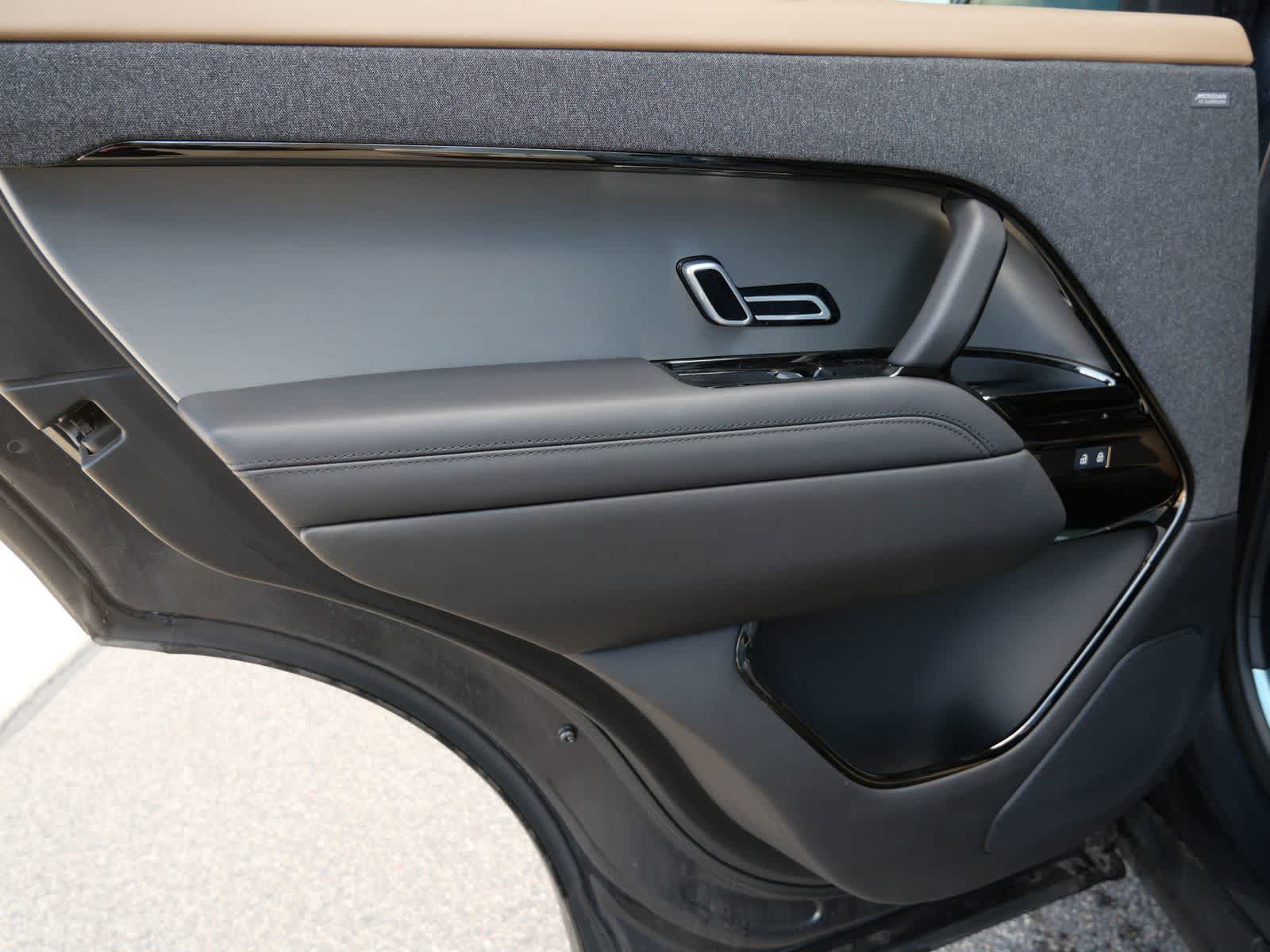 Thumbnail: 2025 Land Rover Range Rover Sport - 12