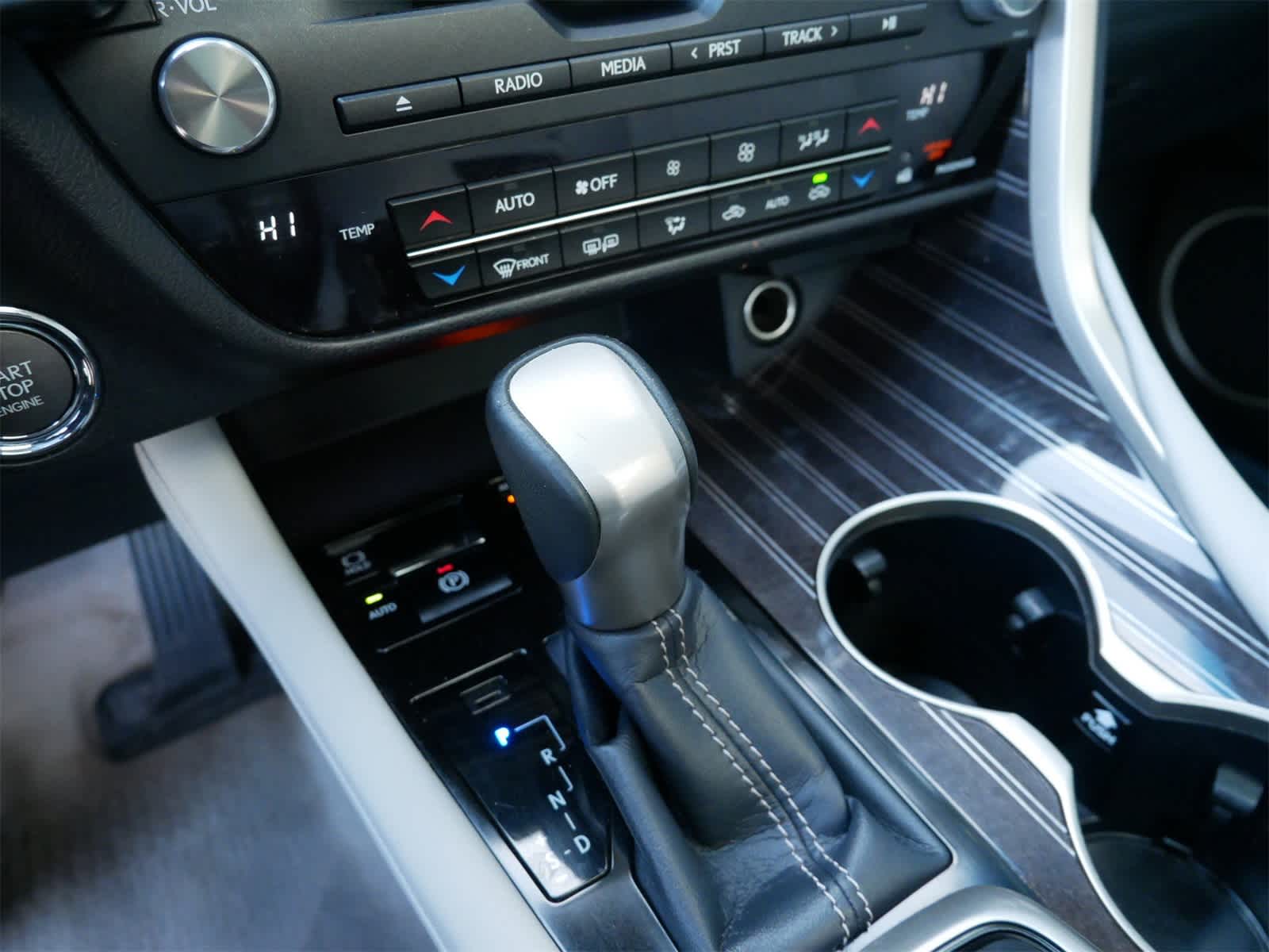 Thumbnail: 2016 Lexus RX - 18