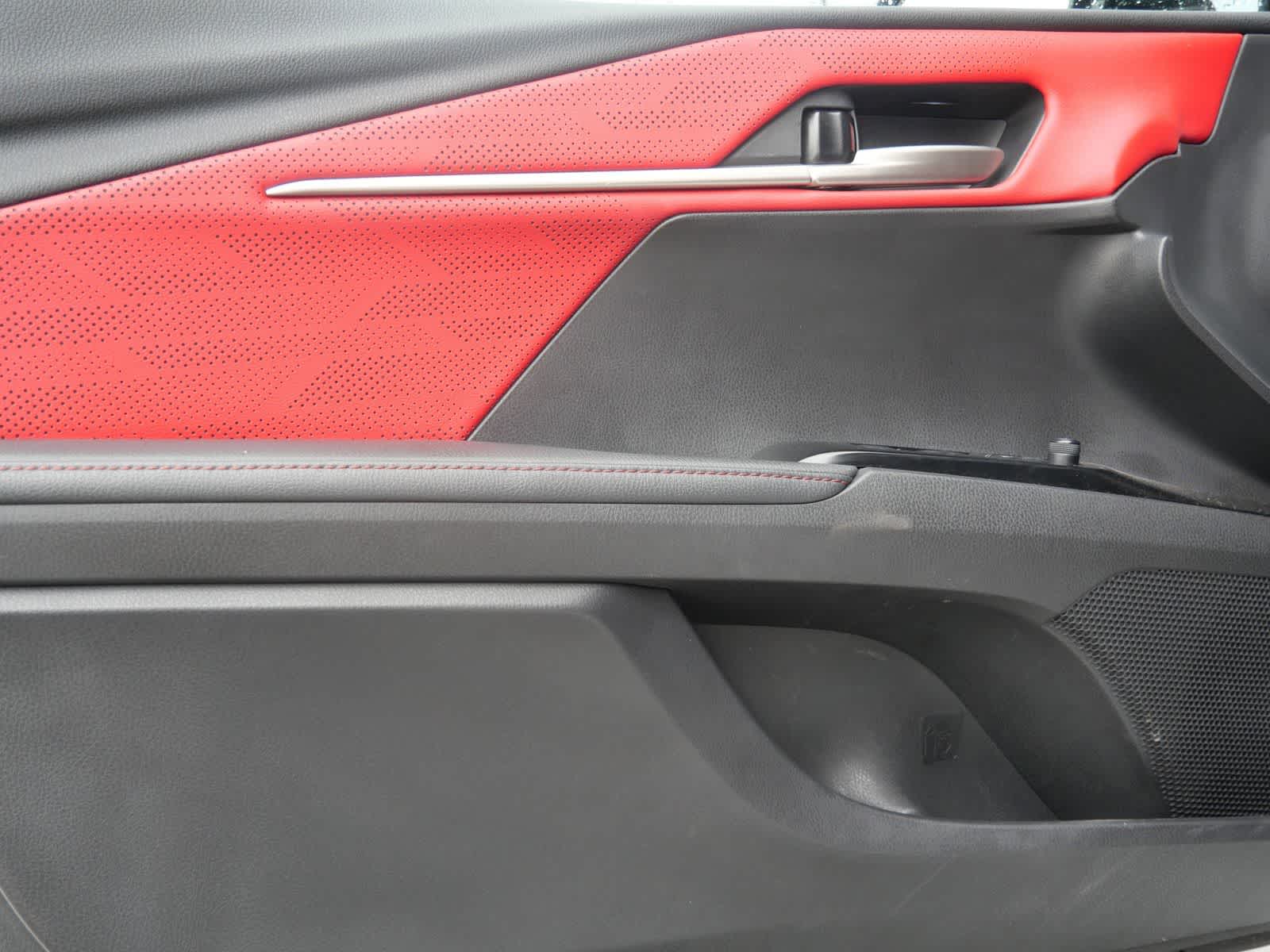 Thumbnail: 2025 Toyota Camry - 9