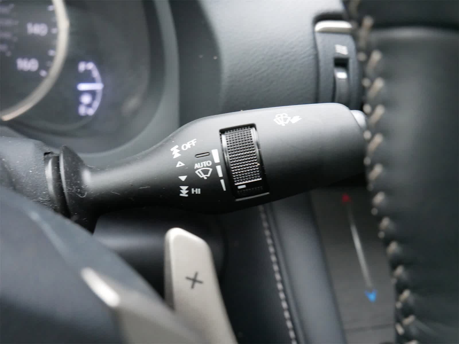 Thumbnail: 2019 Lexus IS - 18