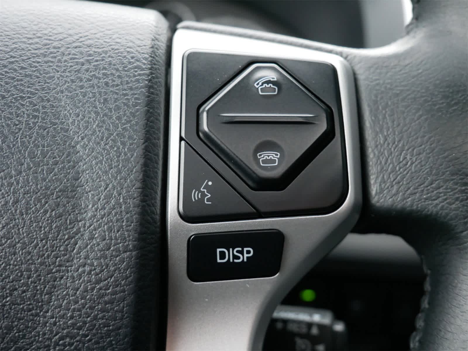 Thumbnail: 2017 Toyota Tundra - 17