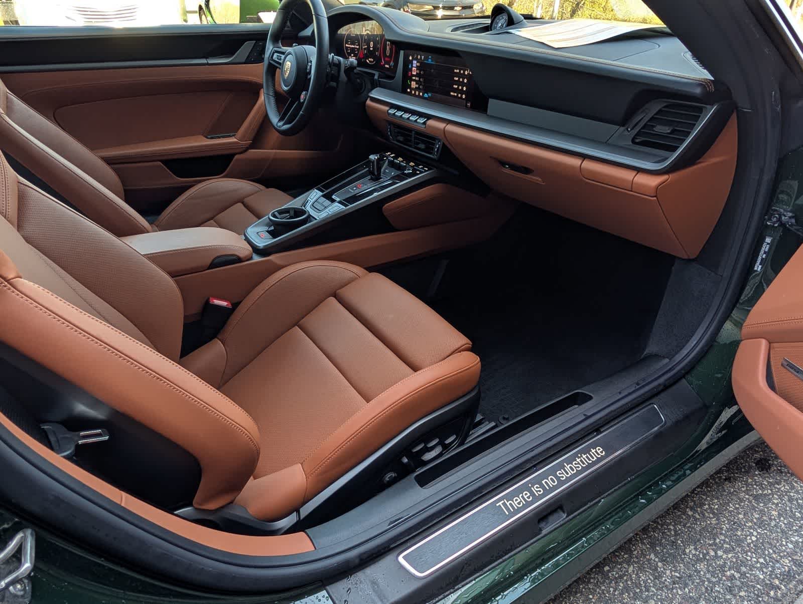 Thumbnail: 2026 Porsche 911 - 17