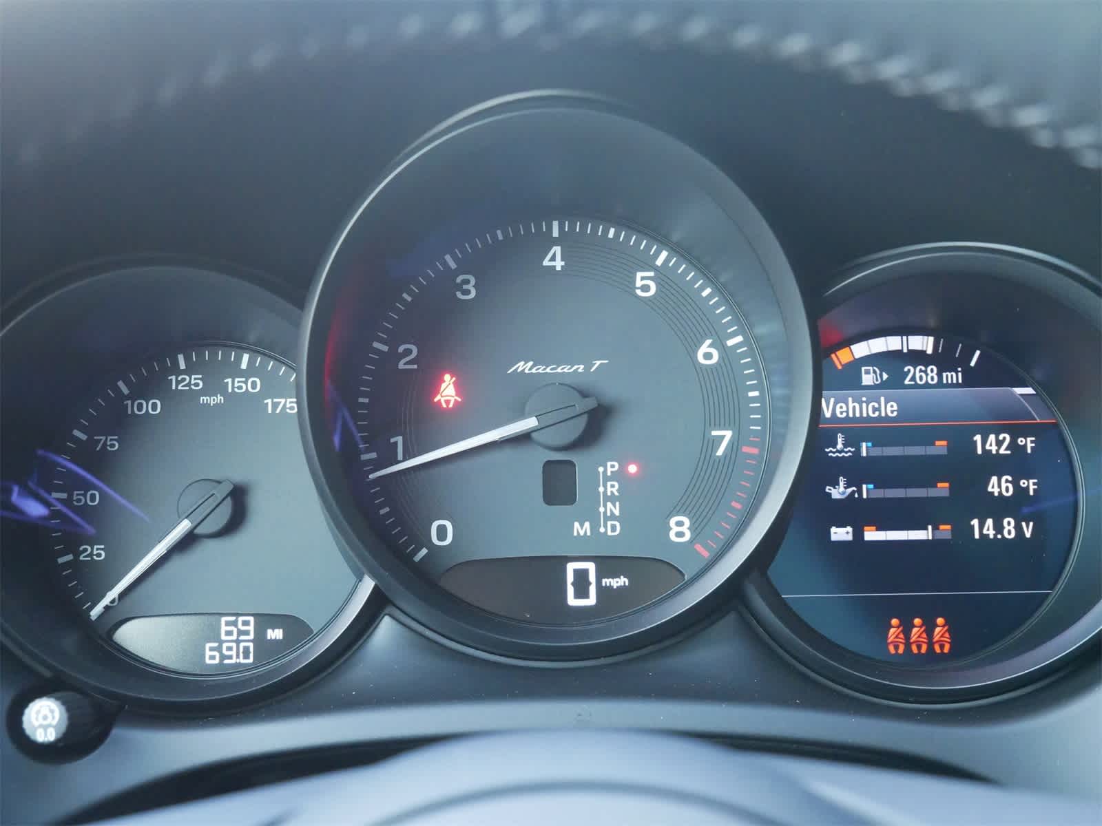 Thumbnail: 2025 Porsche Macan - 19