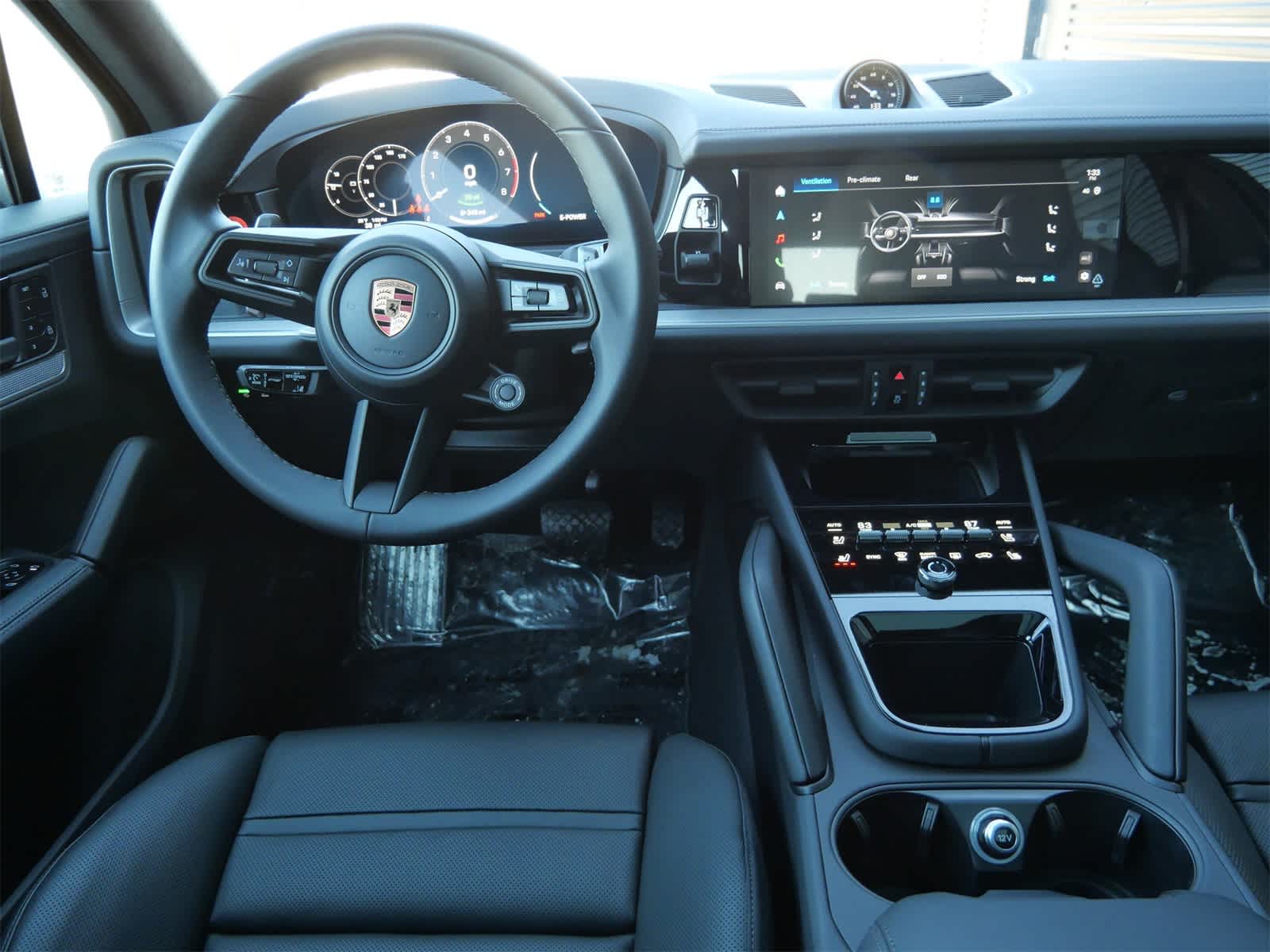 Thumbnail: 2026 Porsche Cayenne - 15