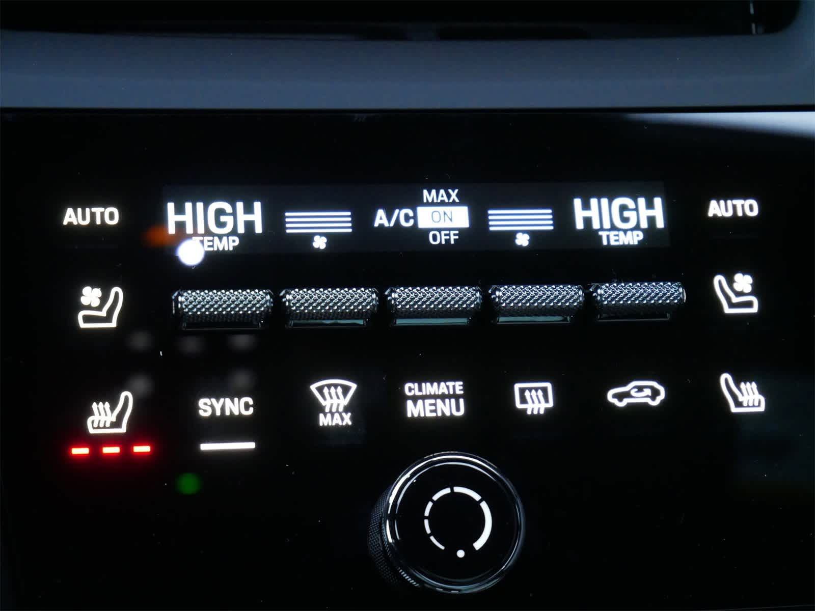 Thumbnail: 2025 Porsche Macan - 15