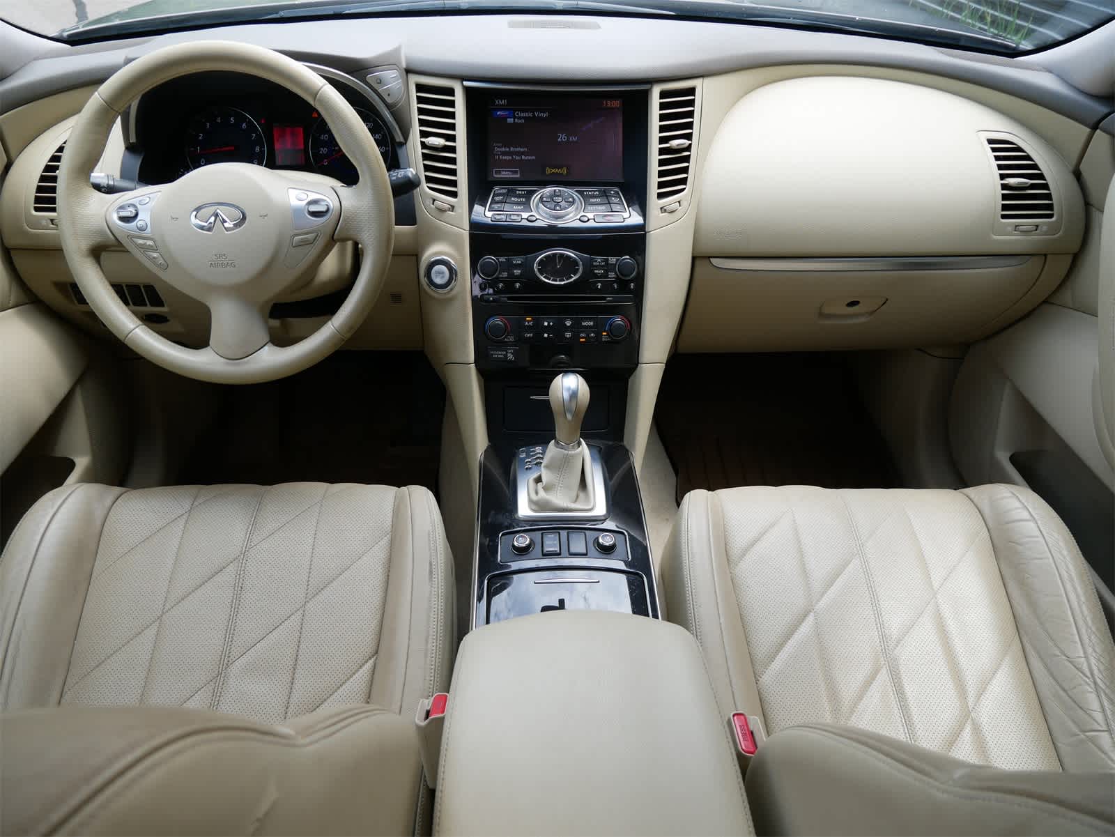 Thumbnail: 2010 INFINITI FX35 - 8