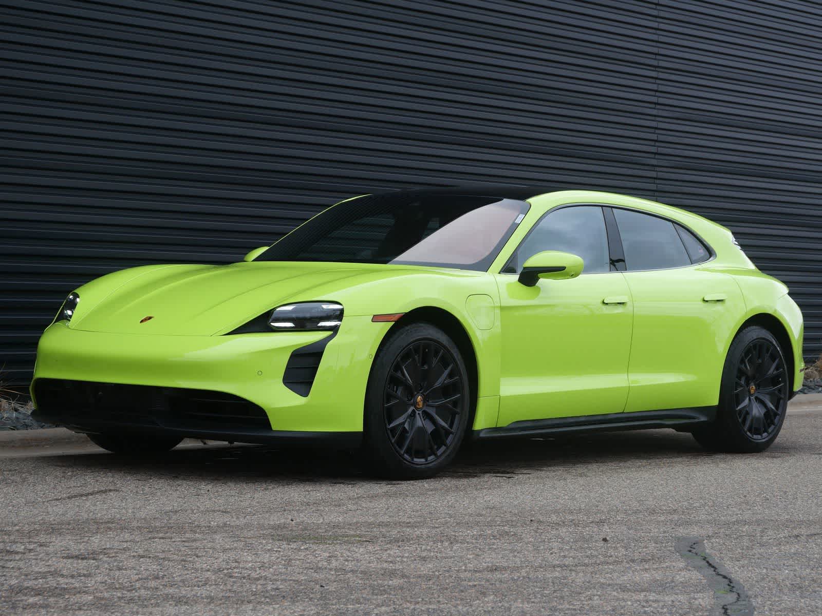 Thumbnail: 2022 Porsche Taycan - 1