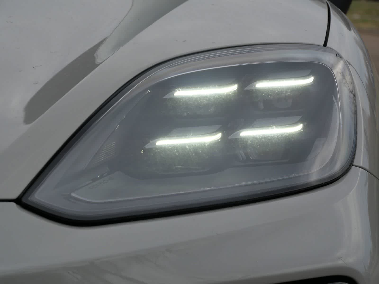 Thumbnail: 2026 Porsche Cayenne - 6
