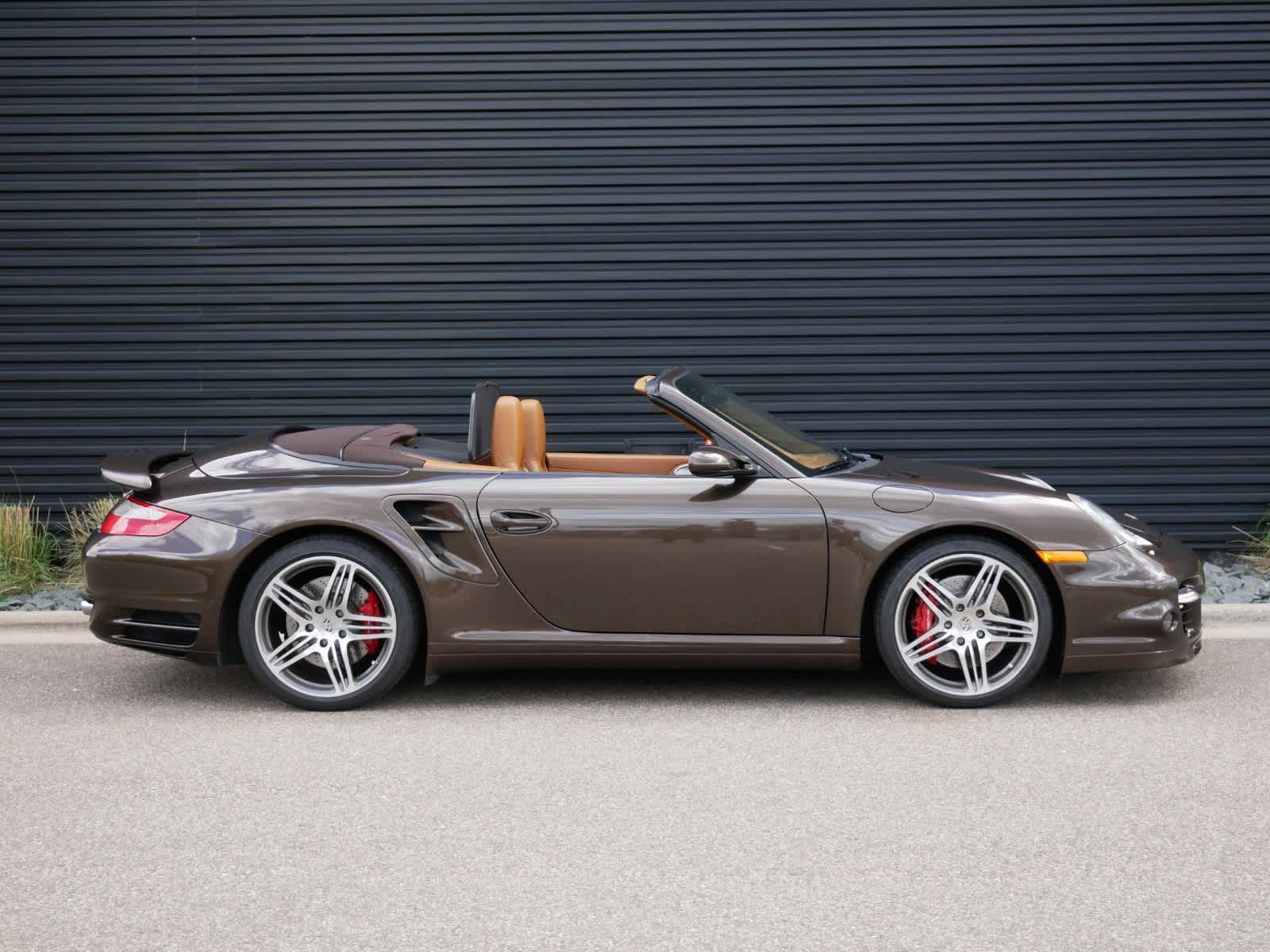 Thumbnail: 2009 Porsche 911 - 23