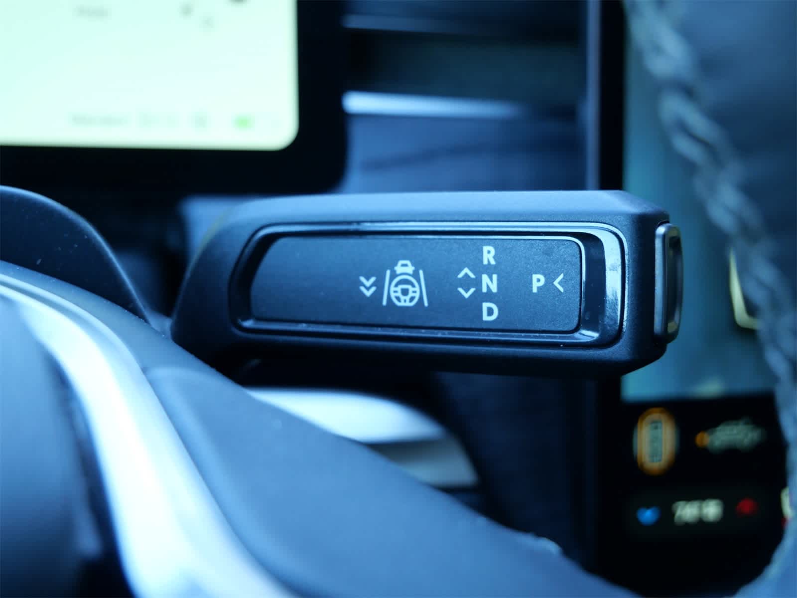 Thumbnail: 2022 Rivian R1T - 22