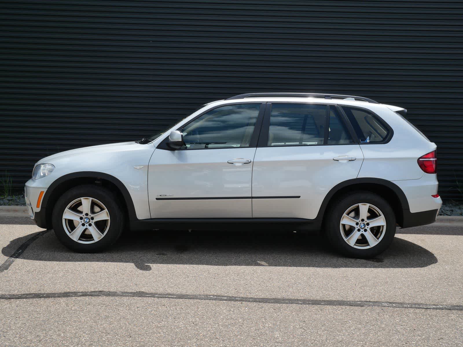 Thumbnail: 2013 BMW X5 - 2
