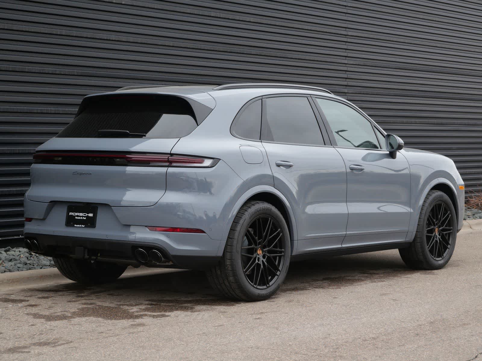Thumbnail: 2026 Porsche Cayenne - 26