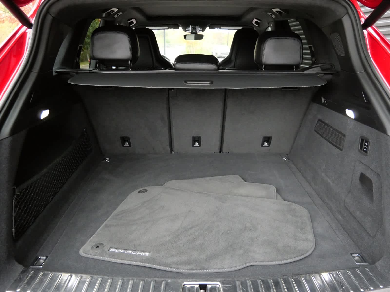 Thumbnail: 2023 Porsche Cayenne - 7