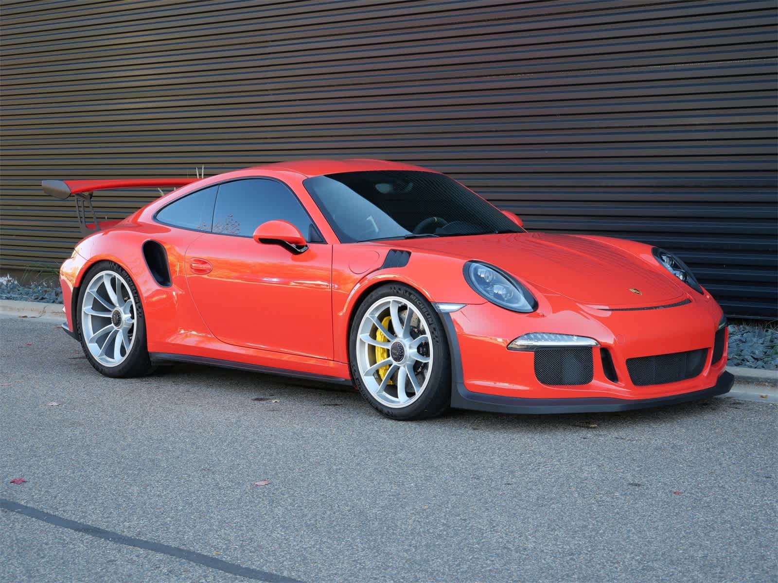 Thumbnail: 2016 Porsche 911 - 26