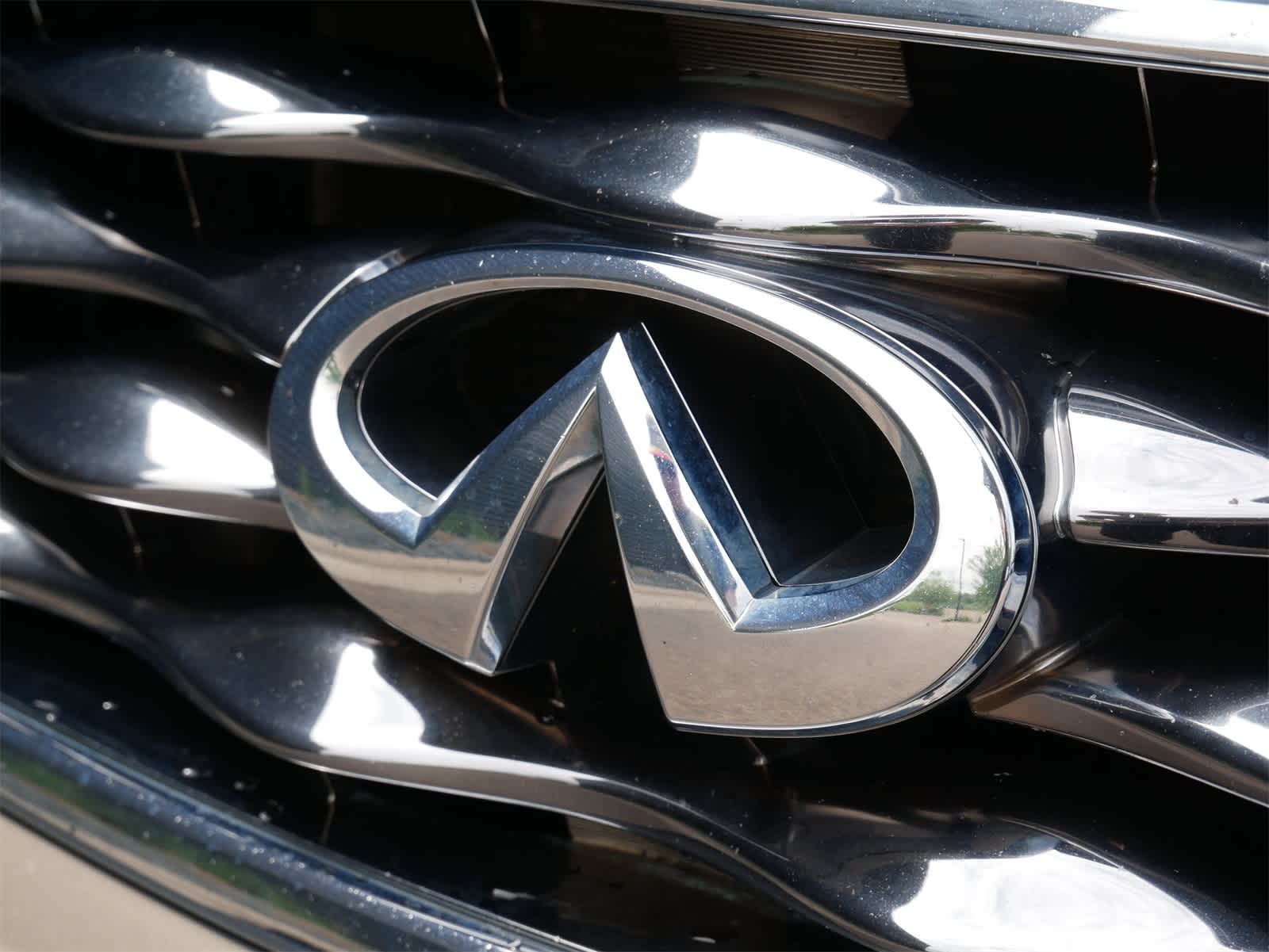 Thumbnail: 2010 INFINITI FX35 - 19