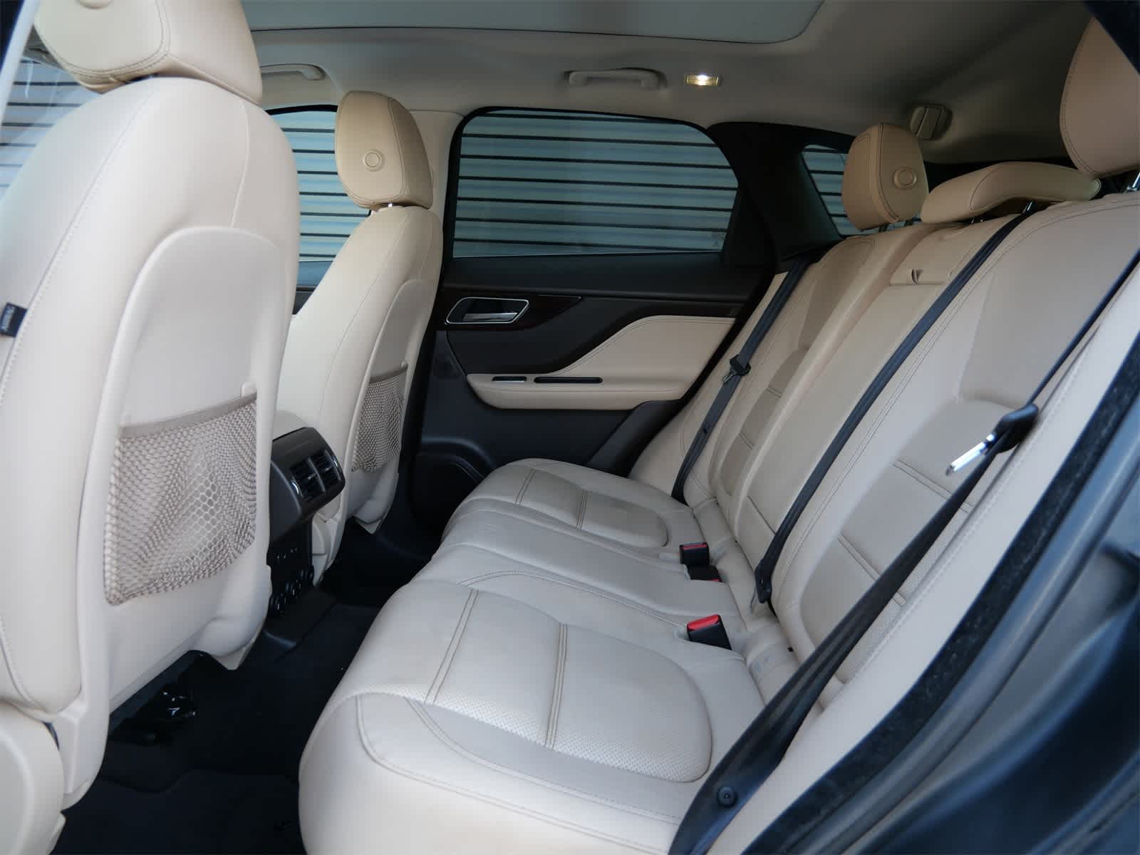 Thumbnail: 2018 Jaguar F-Pace - 11