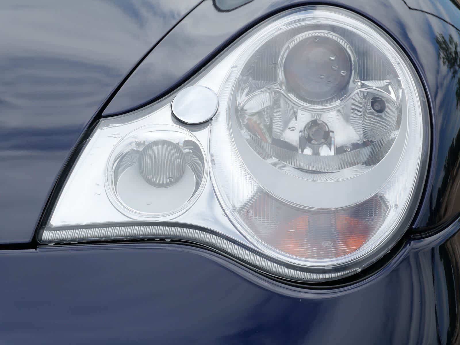 Thumbnail: 2003 Porsche 911 - 6