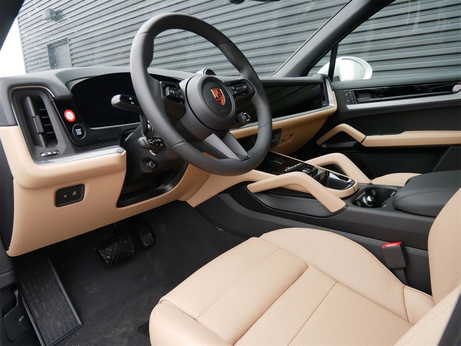 Thumbnail: 2026 Porsche Cayenne - 4