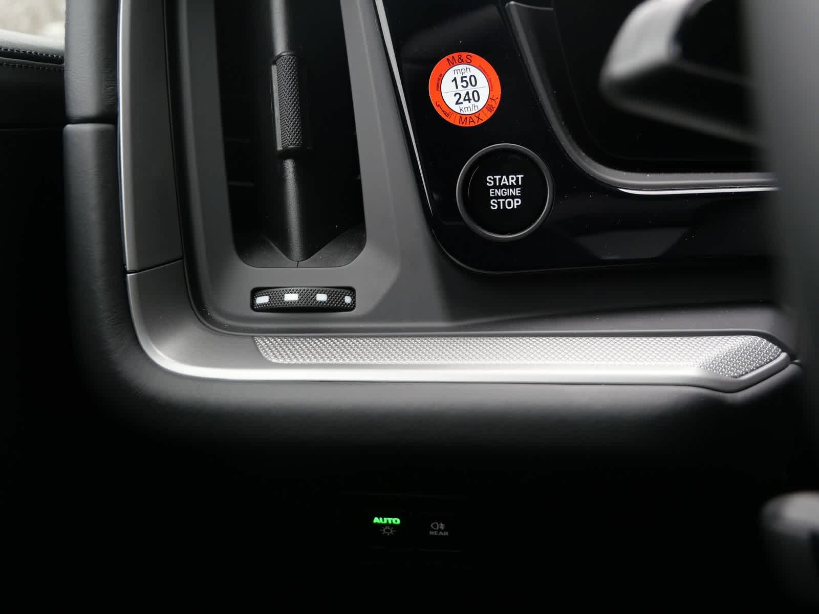 Thumbnail: 2026 Porsche Cayenne - 15