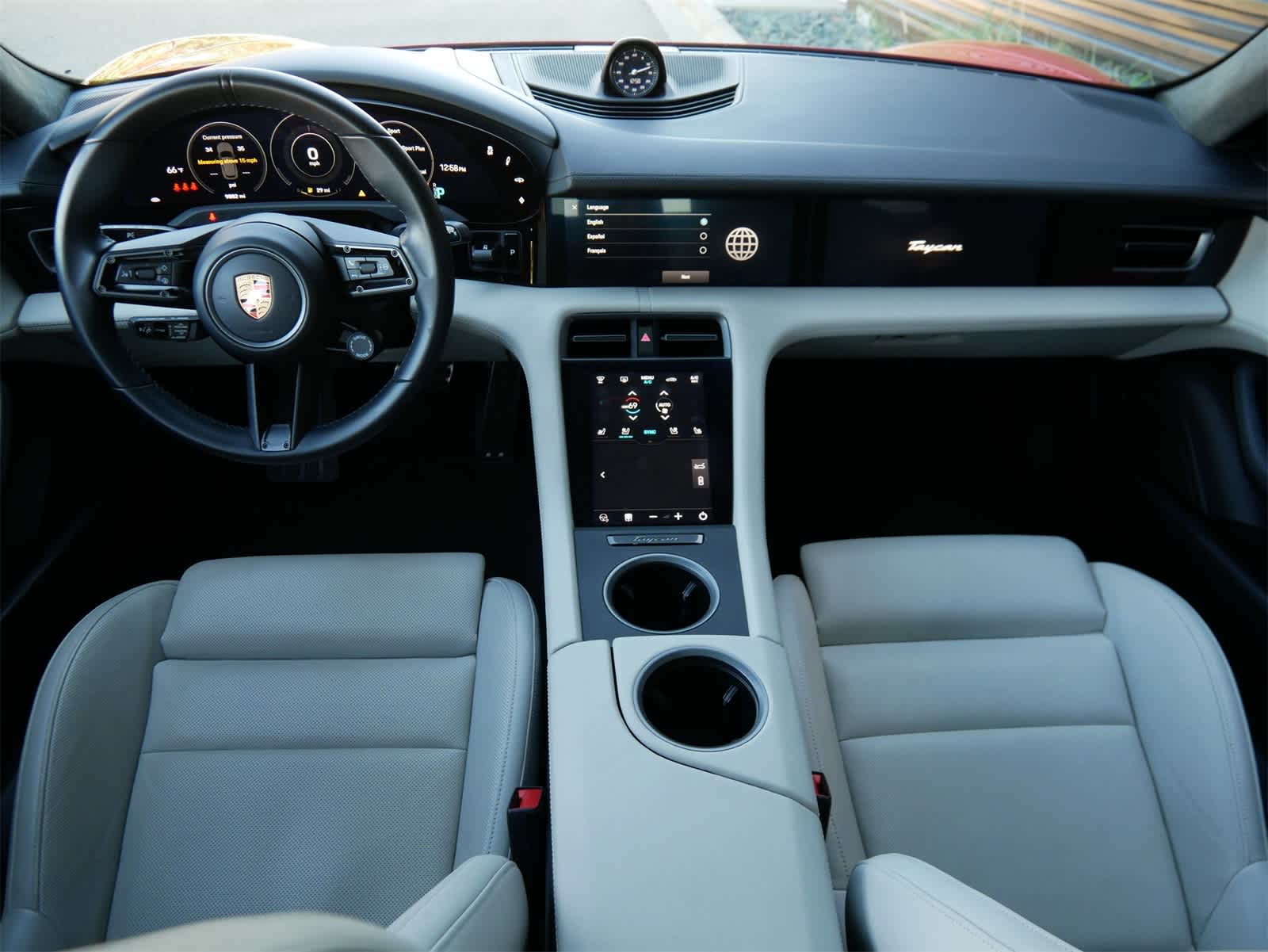 Thumbnail: 2023 Porsche Taycan - 8