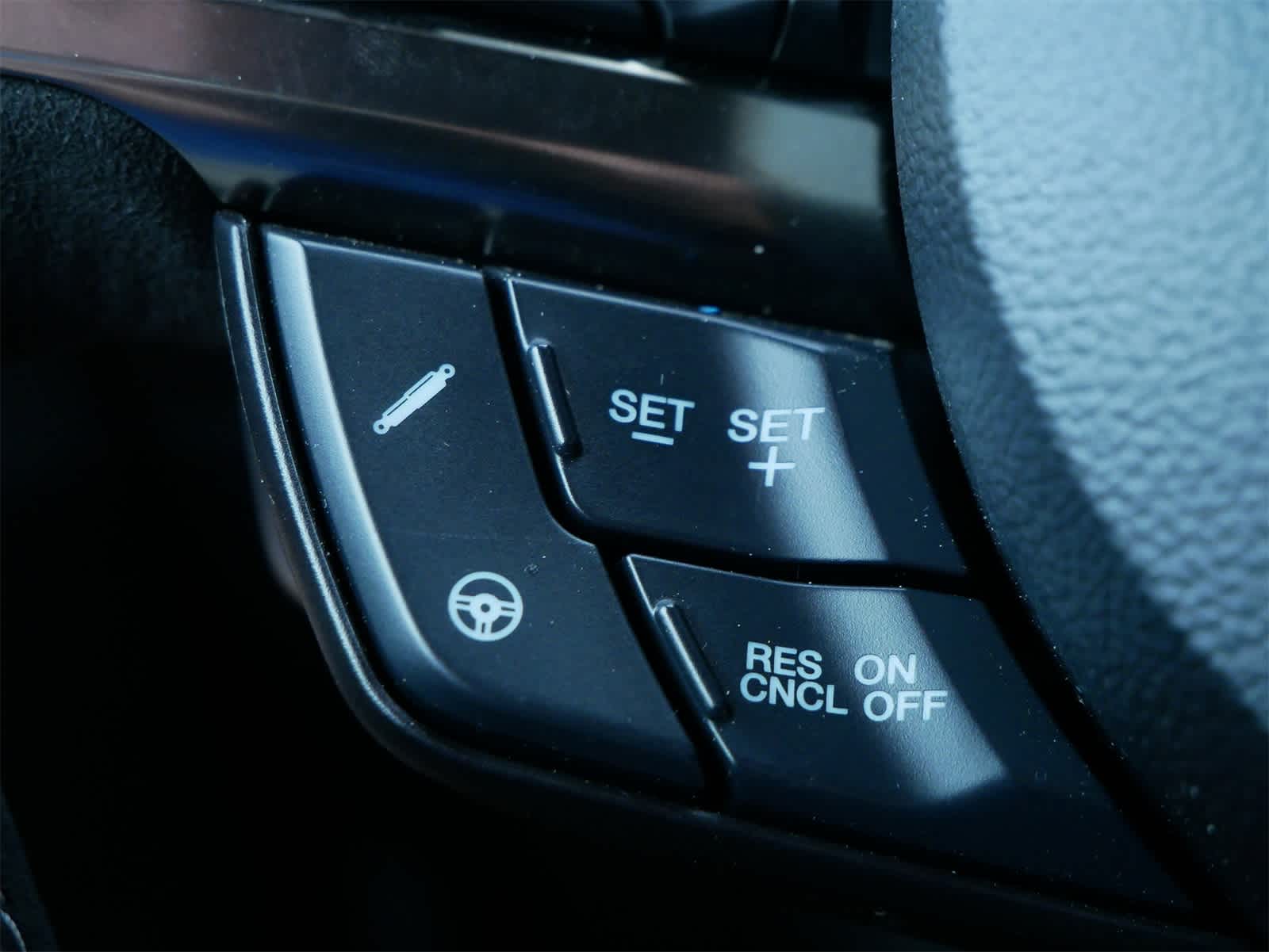 Thumbnail: 2022 Ford Mustang - 18