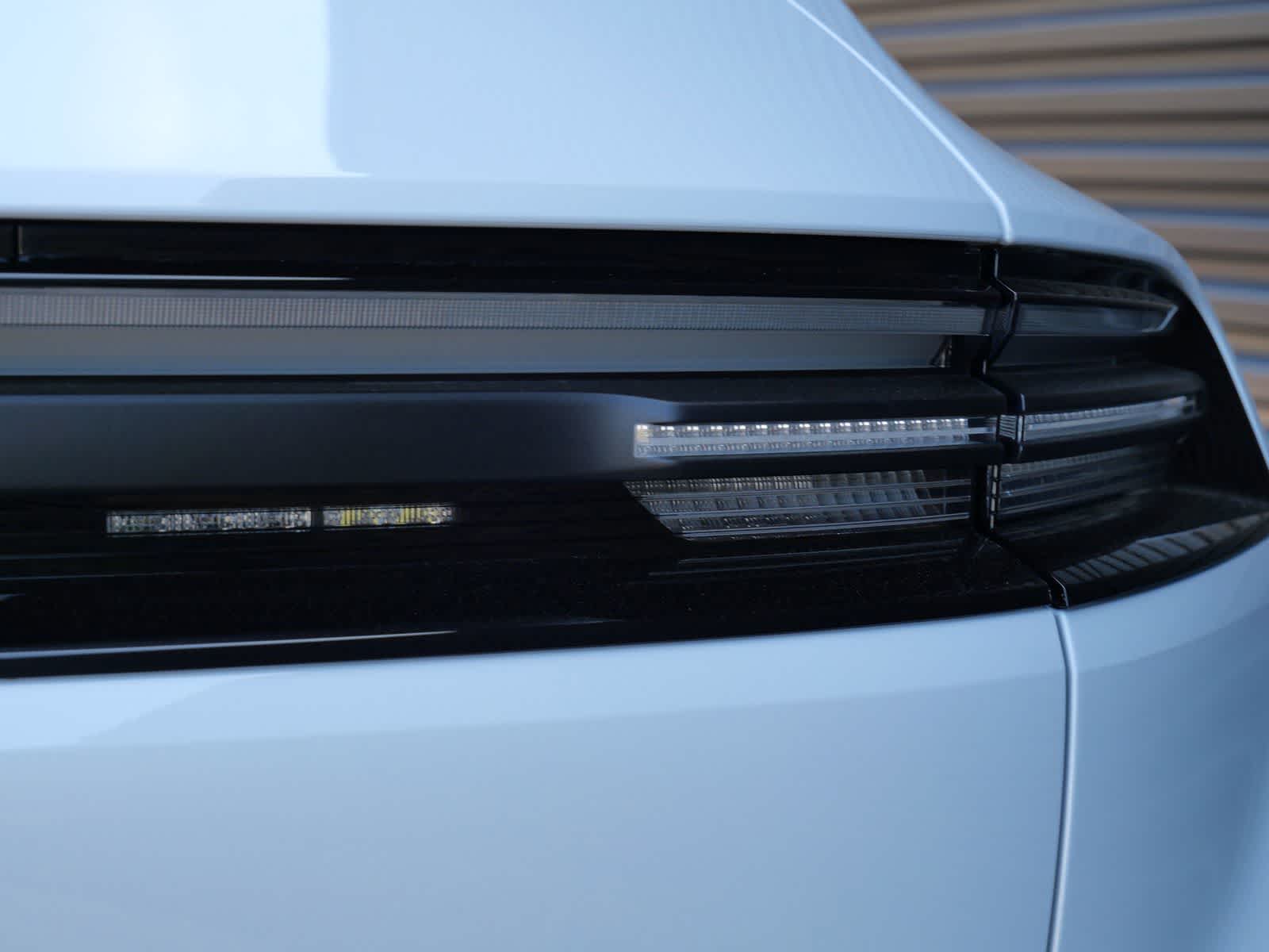 Thumbnail: 2026 Porsche Macan - 8