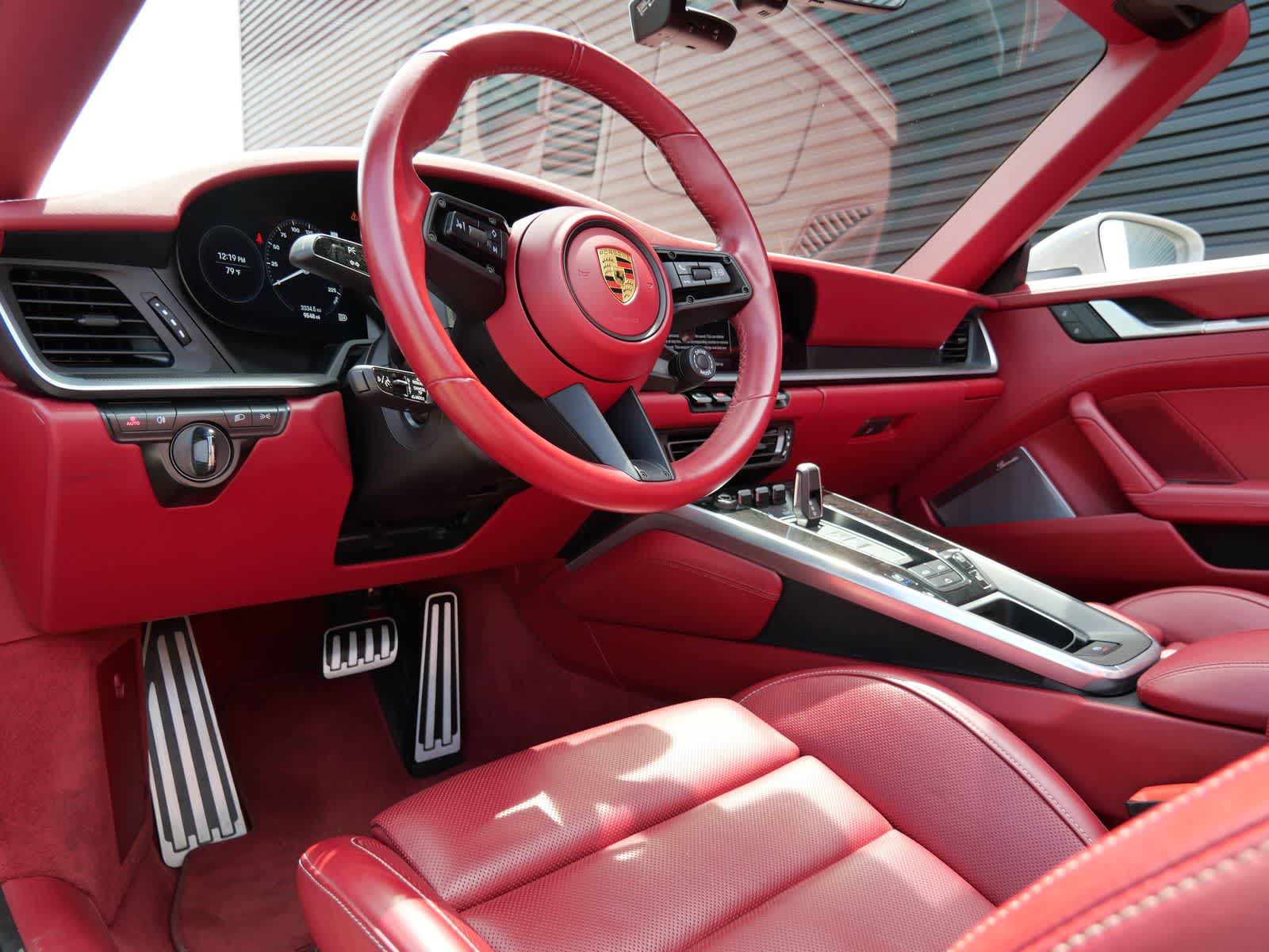 Thumbnail: 2023 Porsche 911 - 4