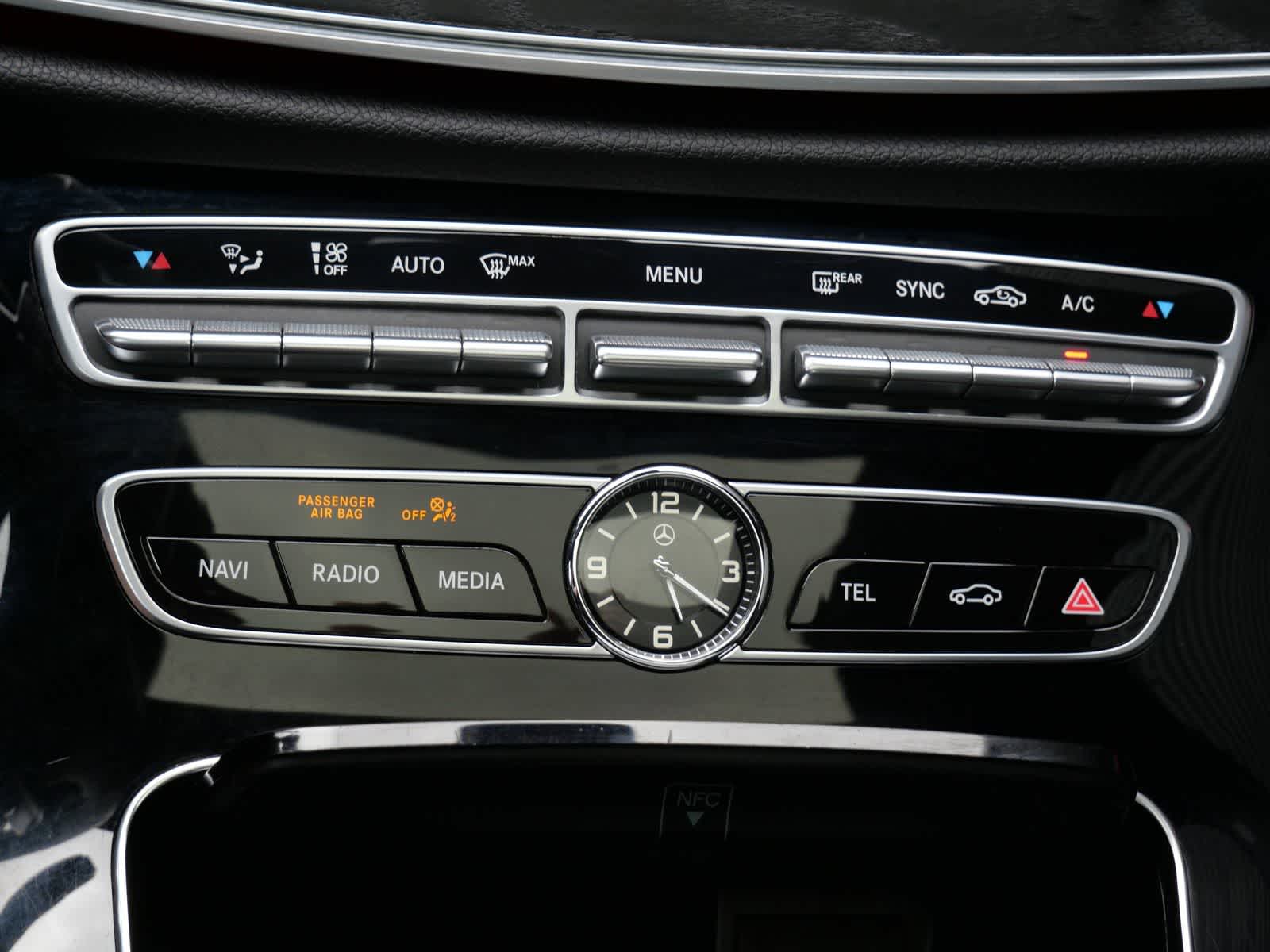 Thumbnail: 2017 Mercedes-Benz E-Class - 18