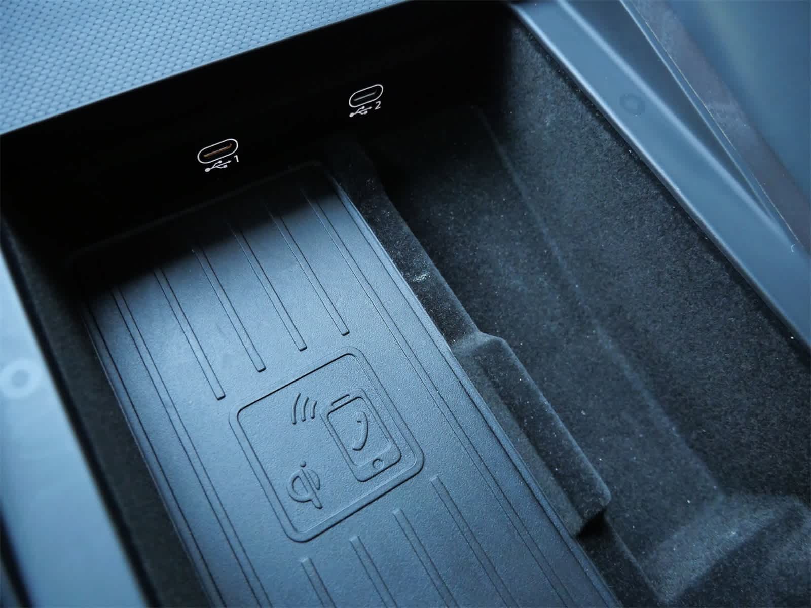 Thumbnail: 2021 Audi Q8 - 19