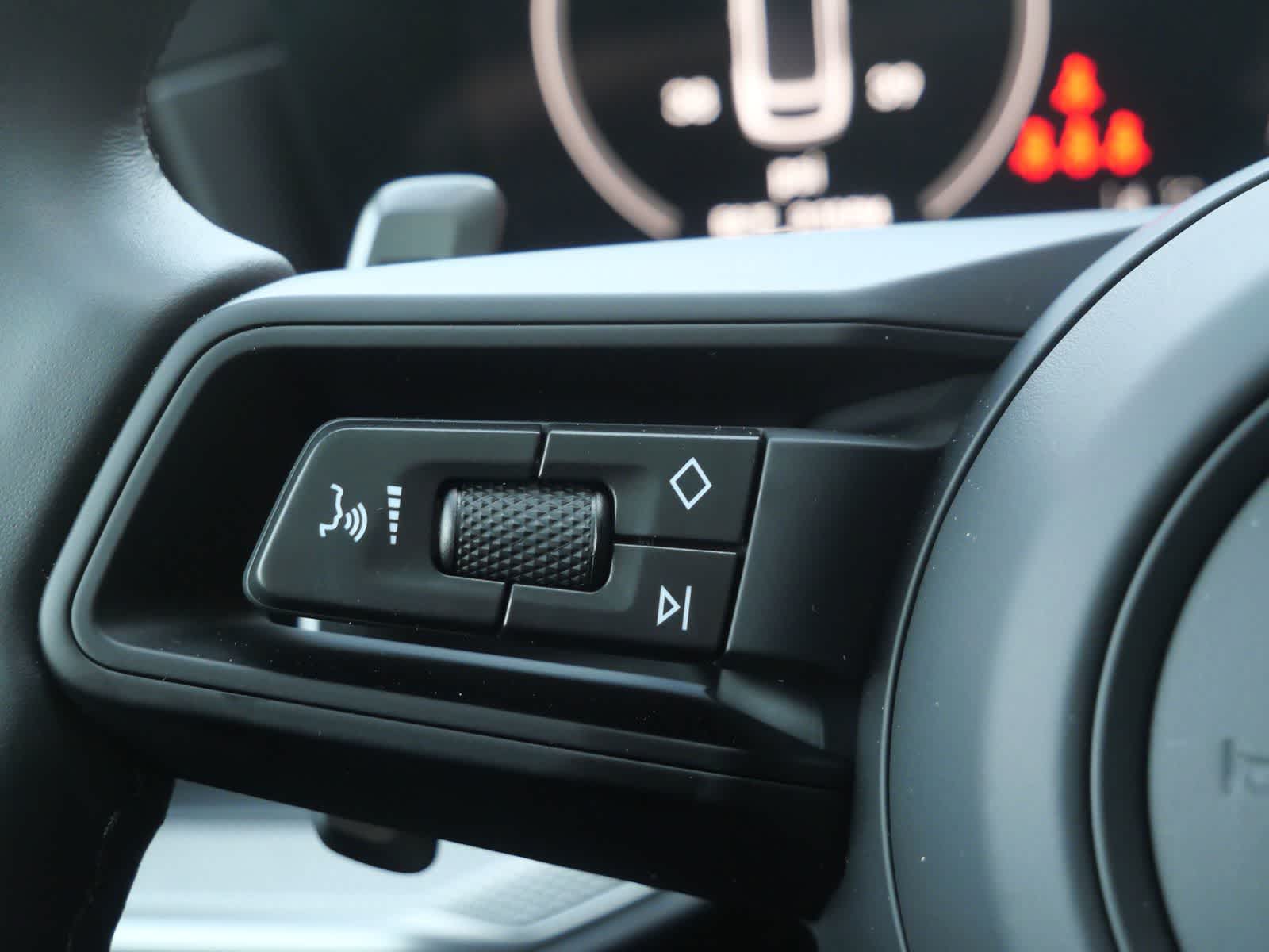 Thumbnail: 2026 Porsche Cayenne - 22