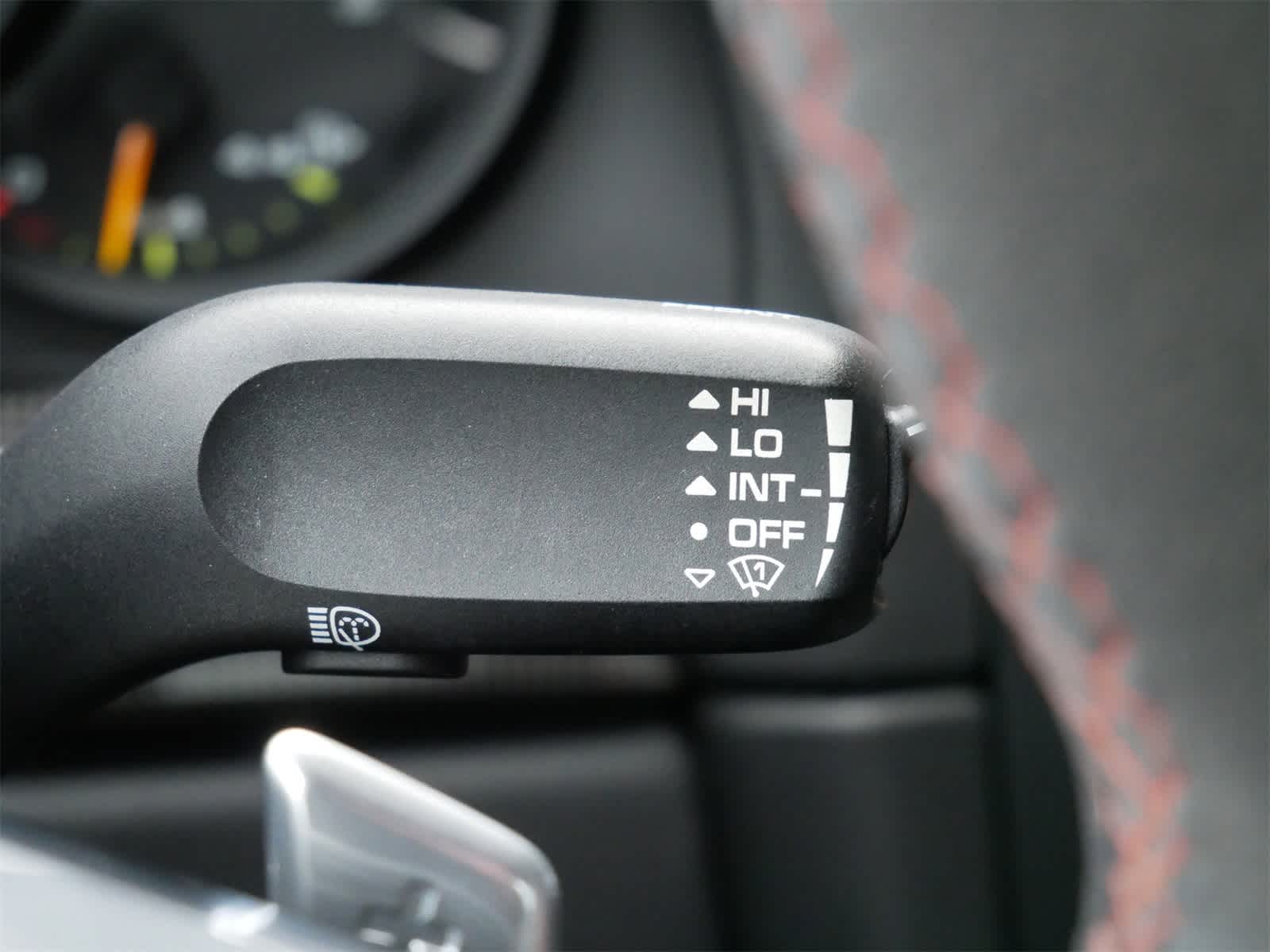 Thumbnail: 2016 Porsche 911 - 18