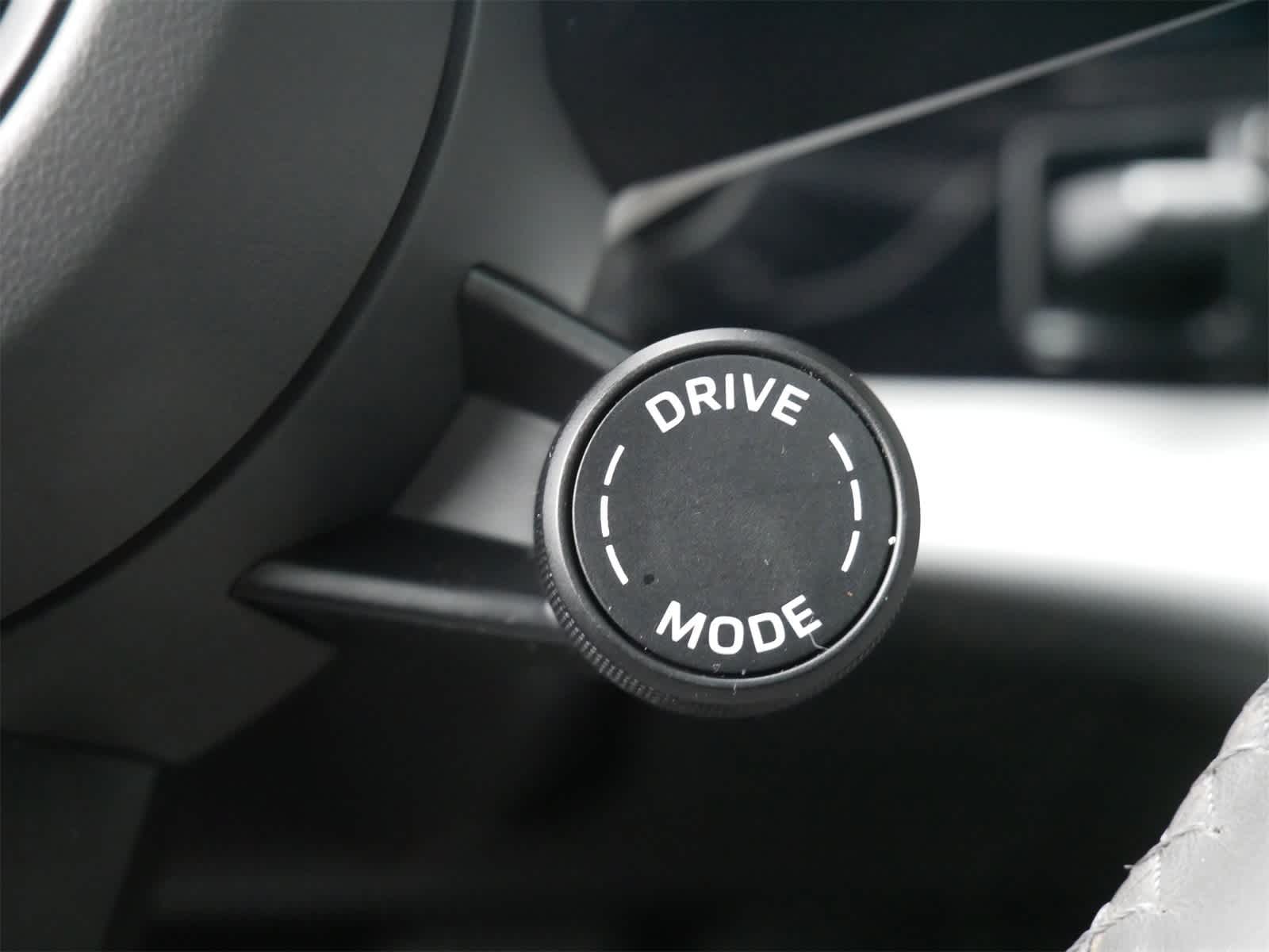 Thumbnail: 2021 Porsche Taycan - 18