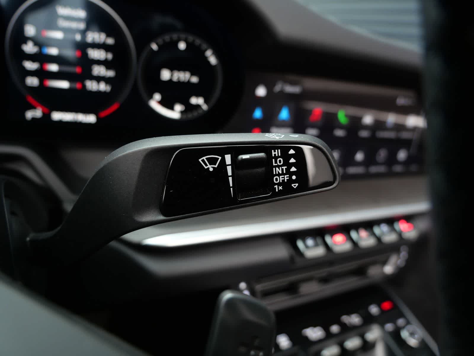 Thumbnail: 2024 Porsche 911 - 24