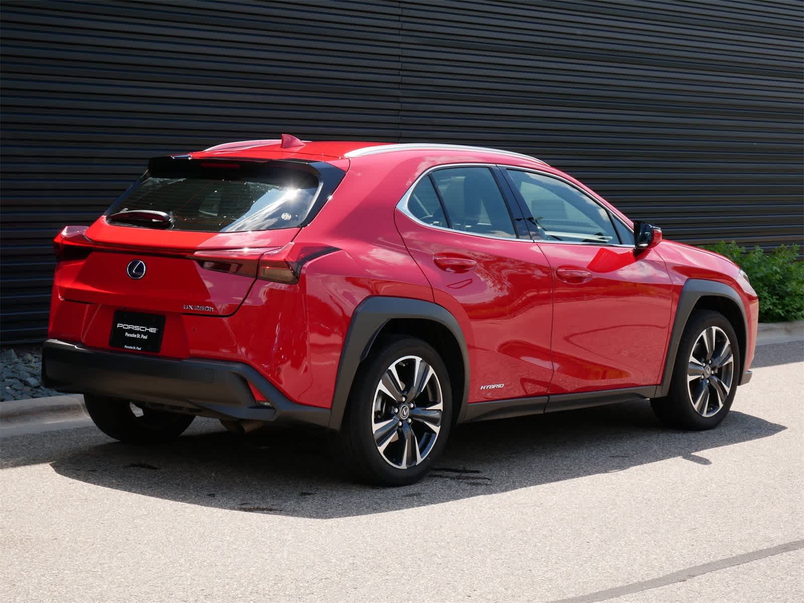 Thumbnail: 2021 Lexus UX - 25